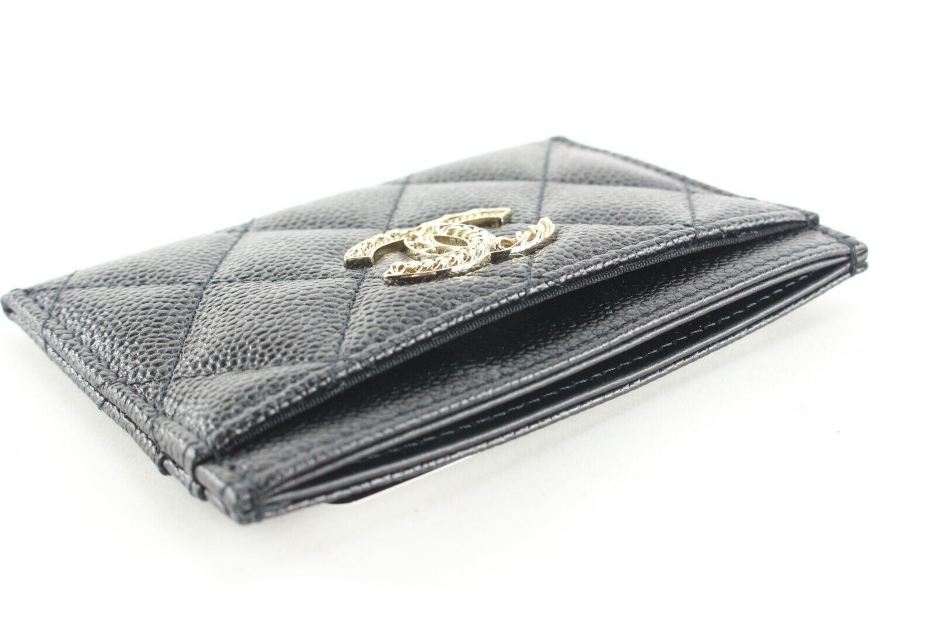 Women's Chanel Black Quilted Caviar Card Holder 1CJ0216