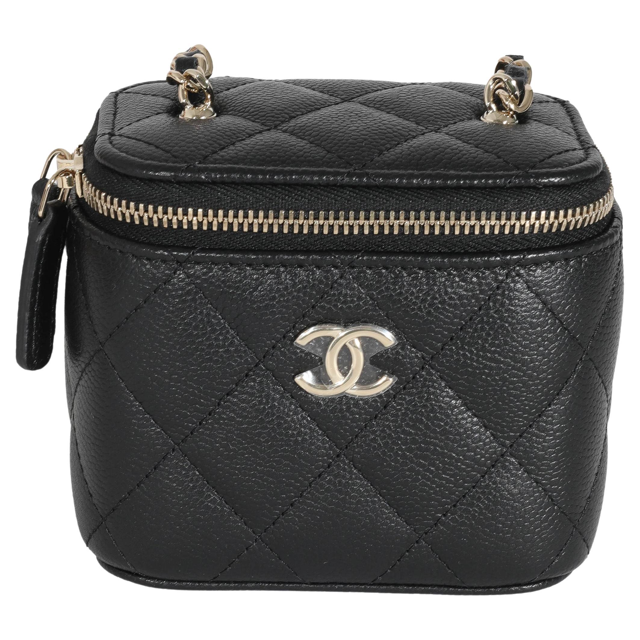 CHANEL Caviar Quilted Mini Vanity Case With Chain Blue 526768