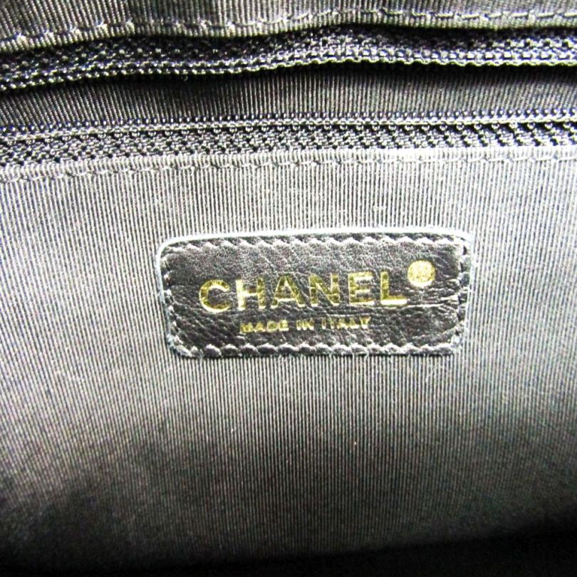 Chanel Black Quilted Caviar CC Shoulder Bag 1