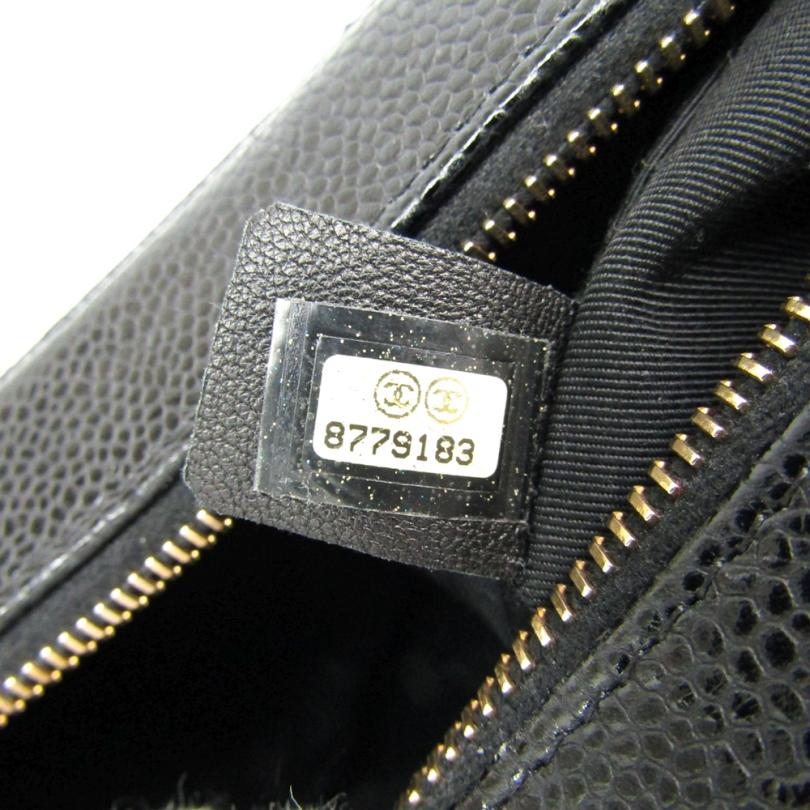 Chanel Black Quilted Caviar CC Shoulder Bag 2