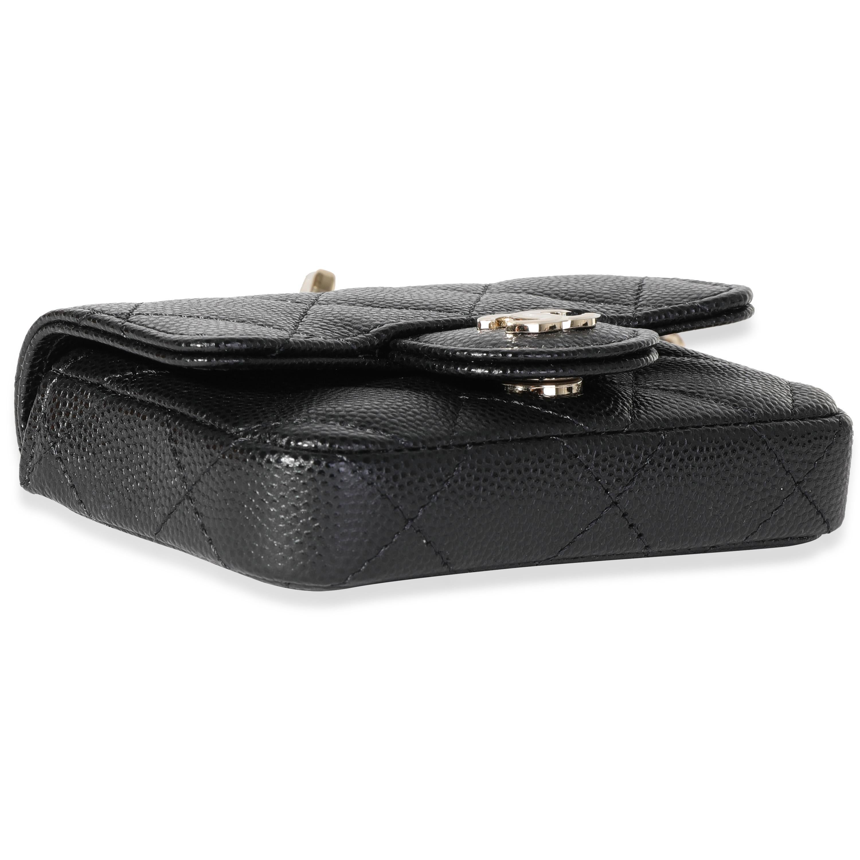 Chanel Schwarze gesteppte klassische Mini-Gürteltasche mit Kette in Kaviar 3