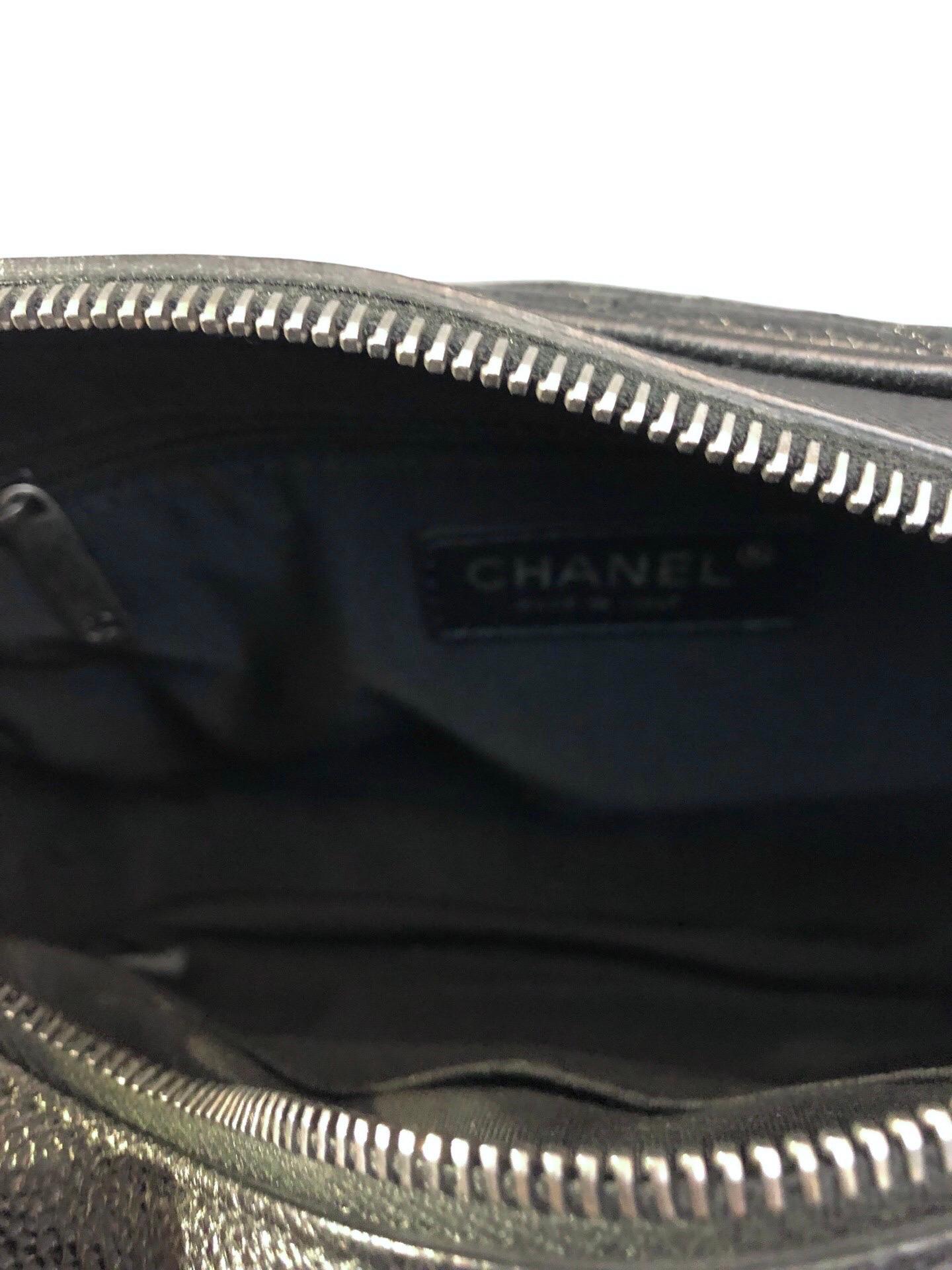 Chanel Black Quilted Caviar Gourmette Chain Crossbody Shoulder Strap Camera Bag For Sale 7