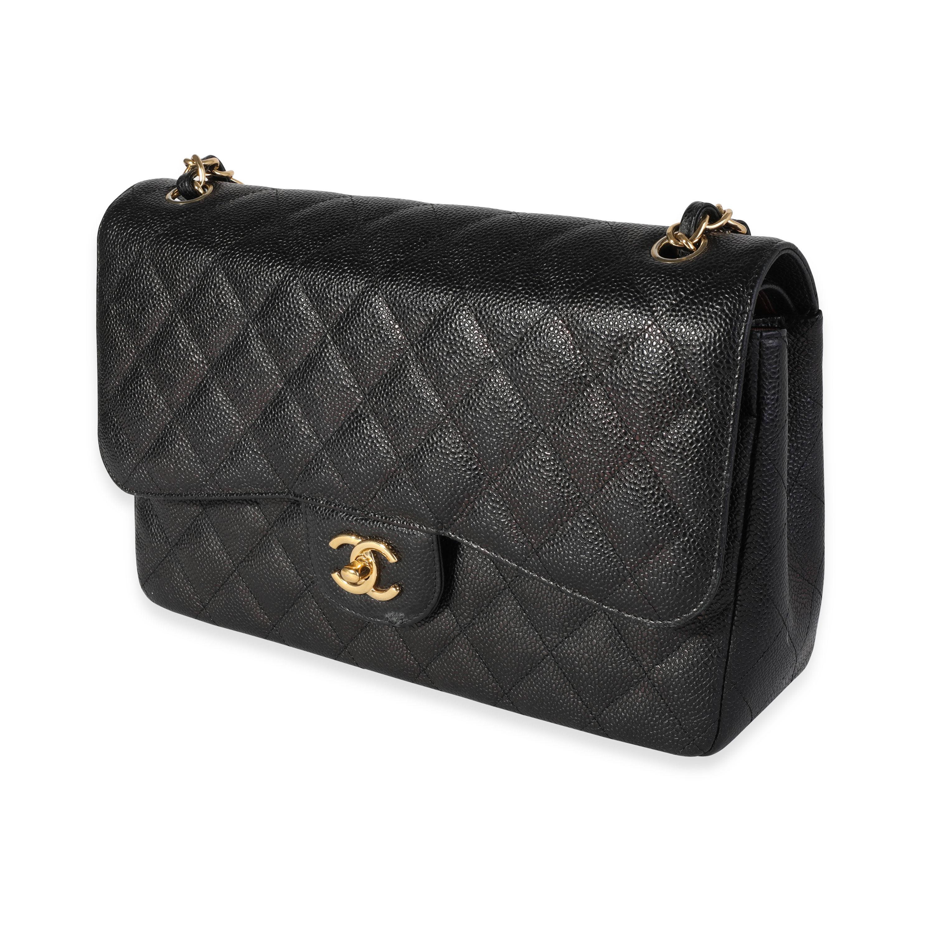 Chanel Black Quilted Caviar Jumbo Classic Double Flap Bag In Excellent Condition For Sale In New York, NY