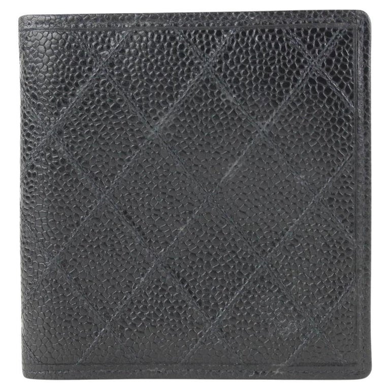 Chanel Black Quilted Caviar Leather Bifold Men's Wallet 667cas618 For Sale  at 1stDibs