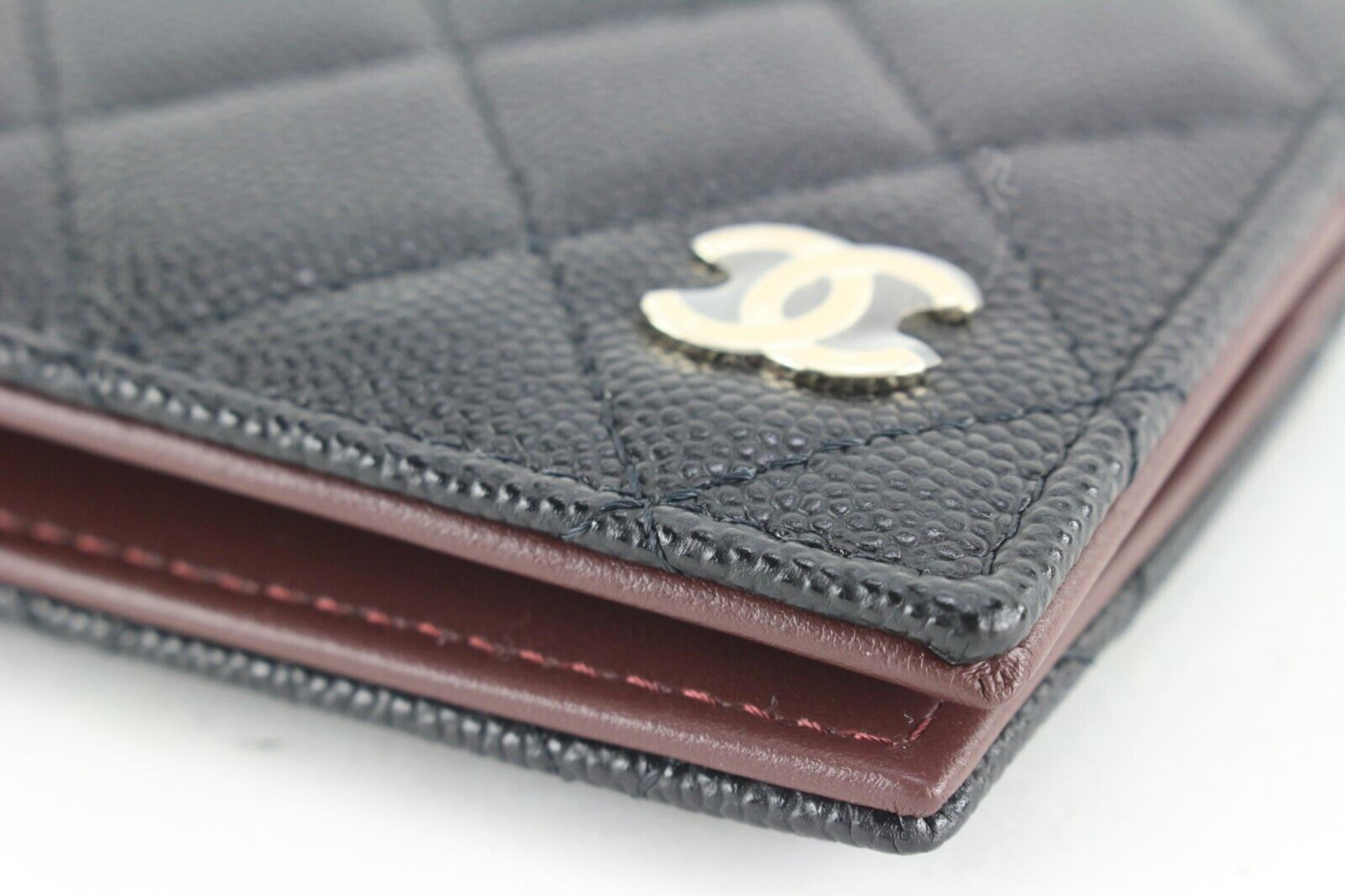 Chanel Black Quilted Caviar Leather Bifold Wallet 1CK0215 In New Condition In Dix hills, NY