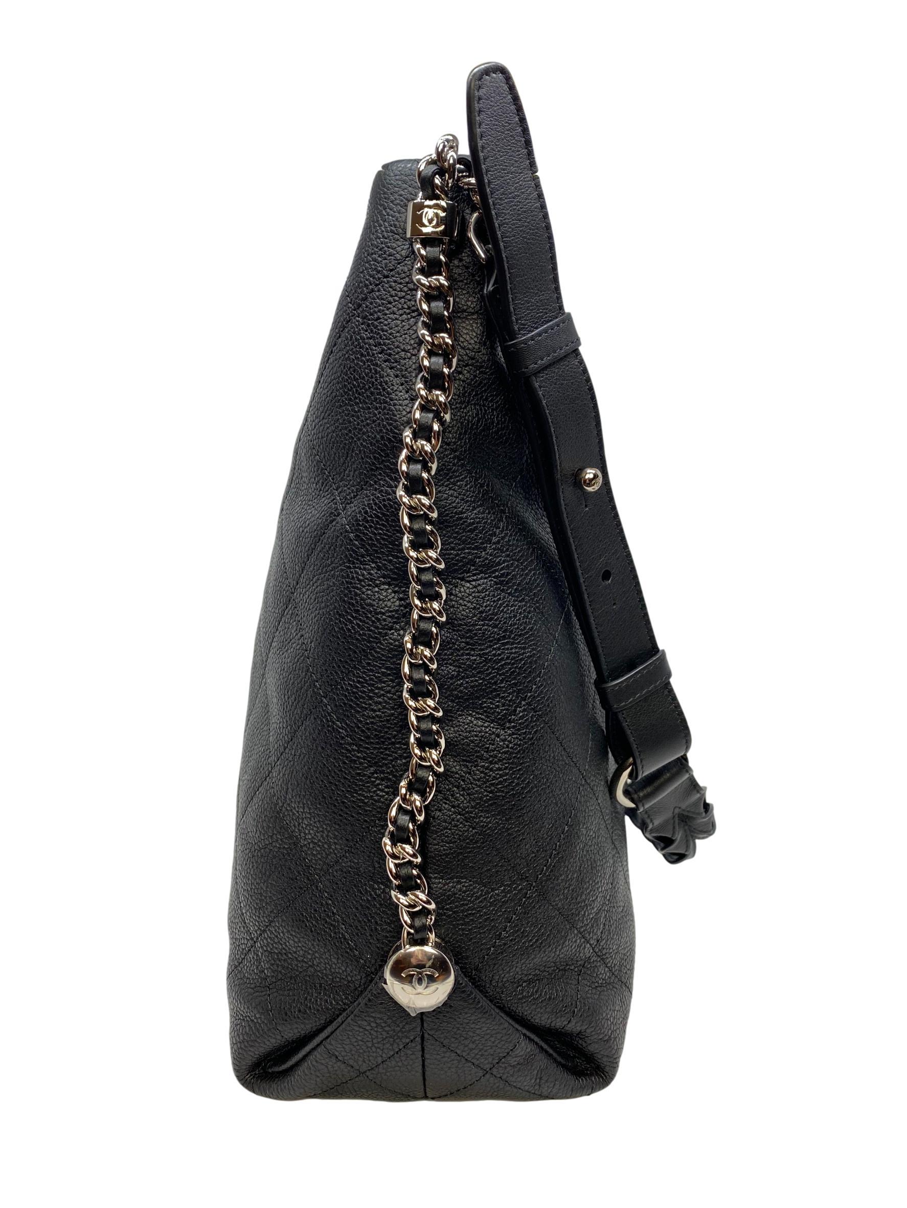 Chanel Schwarz gesteppt Kaviar Leder geflochtenen Griff Medium Hobo Bag für Damen oder Herren