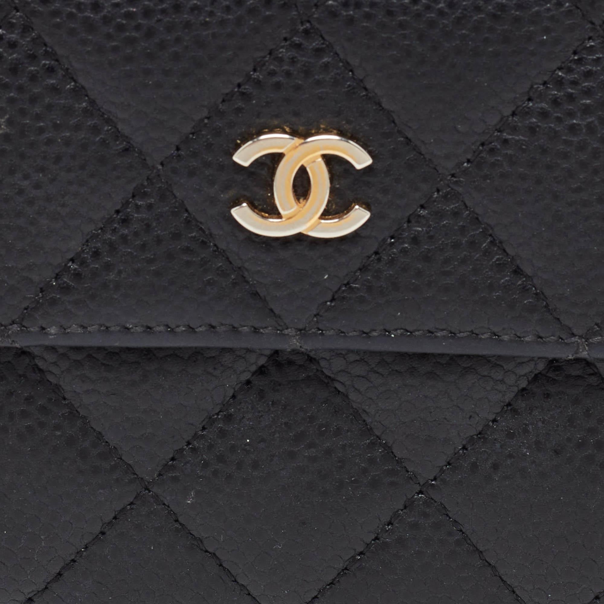 Chanel Black Quilted Caviar Leather CC Compact Wallet For Sale 2