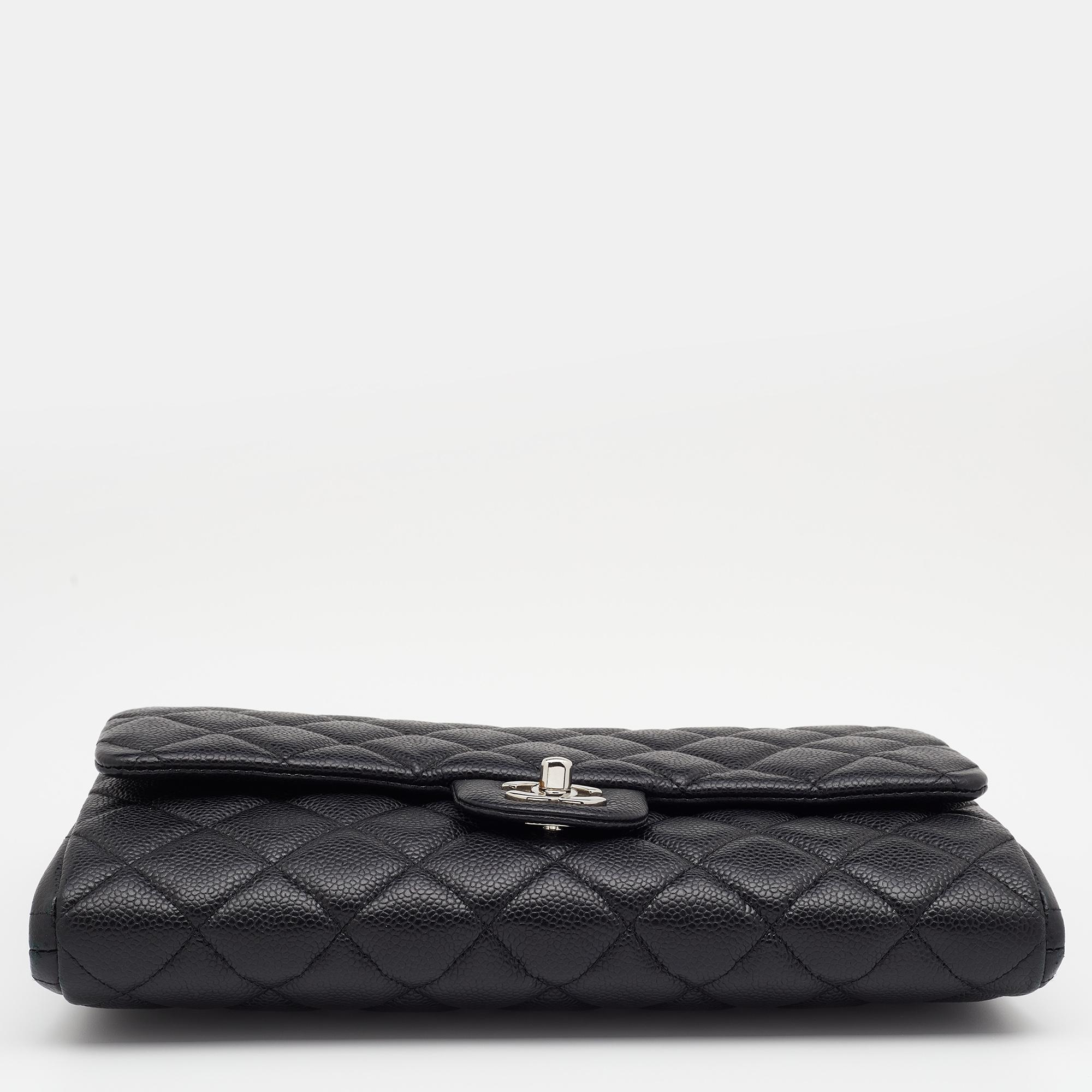 Chanel Black Quilted Caviar Leather Chain Flap Clutch Bag In Good Condition In Dubai, Al Qouz 2