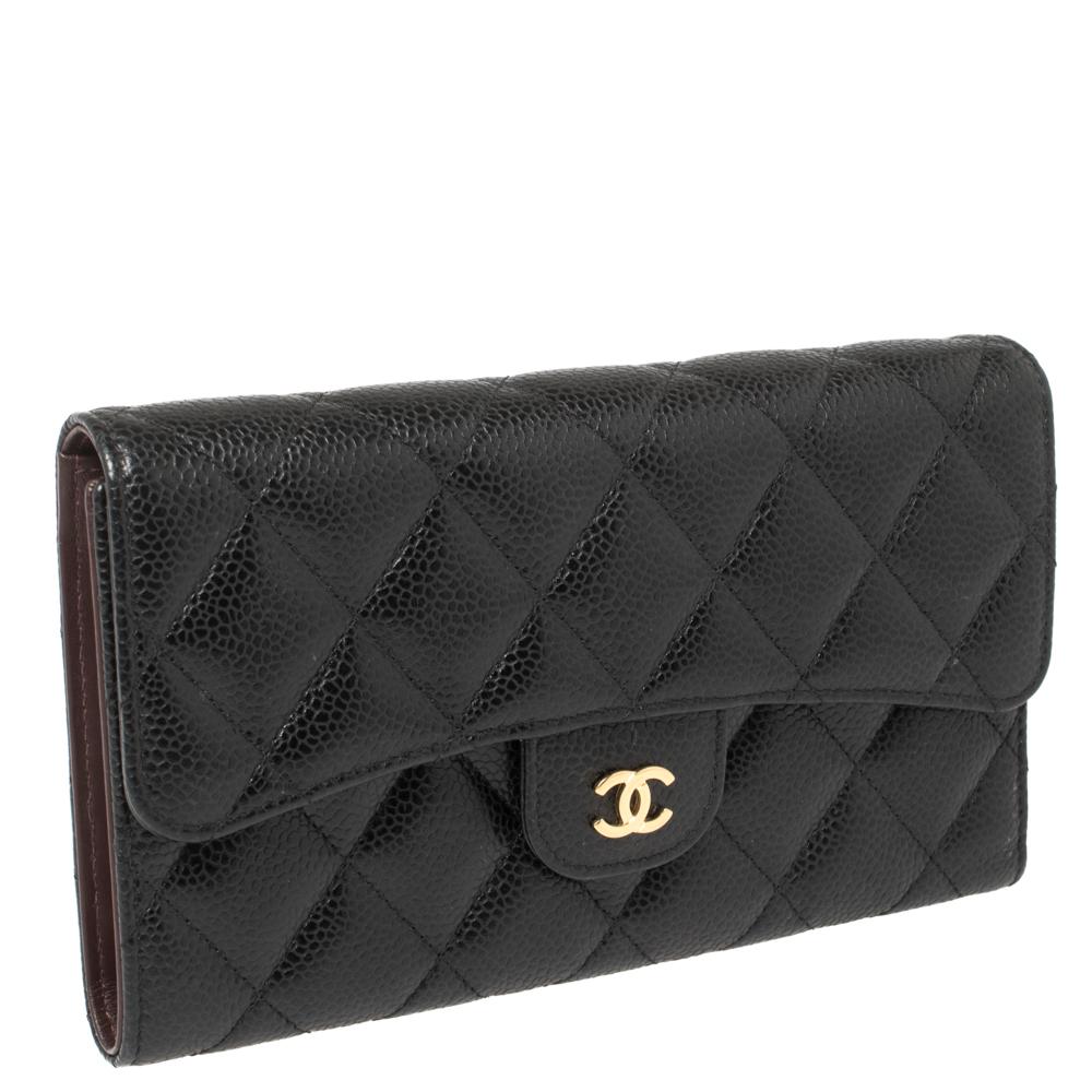 Chanel Black Quilted Caviar Leather Classic Flap Wallet In Good Condition In Dubai, Al Qouz 2