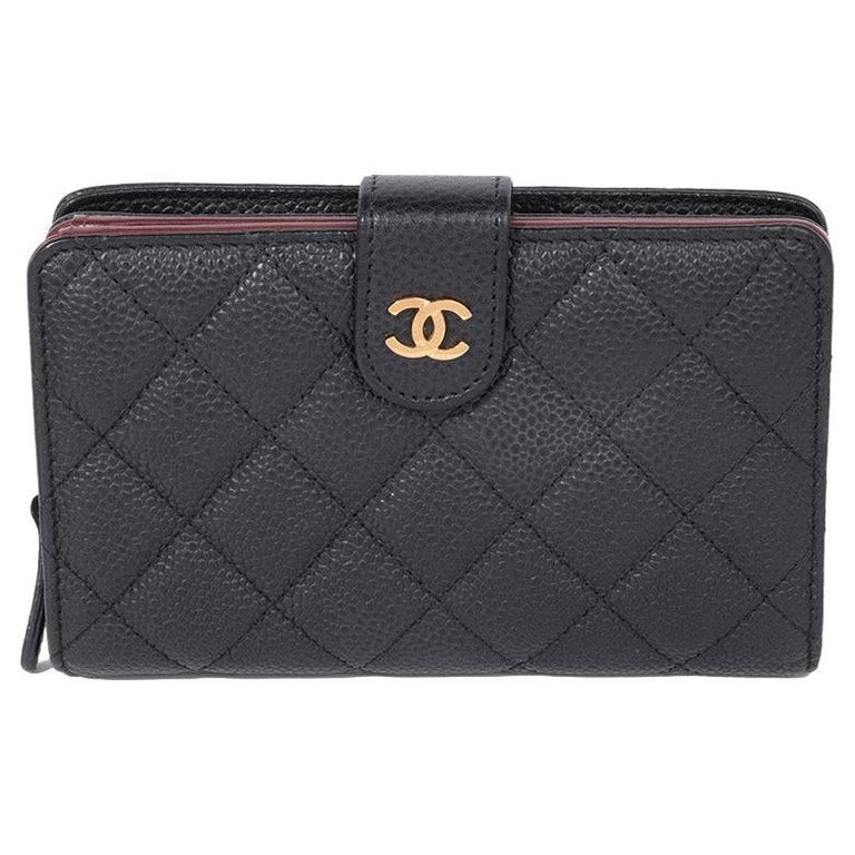 Chanel Black Quilted Caviar Leather Compact Wallet For Sale at 1stDibs