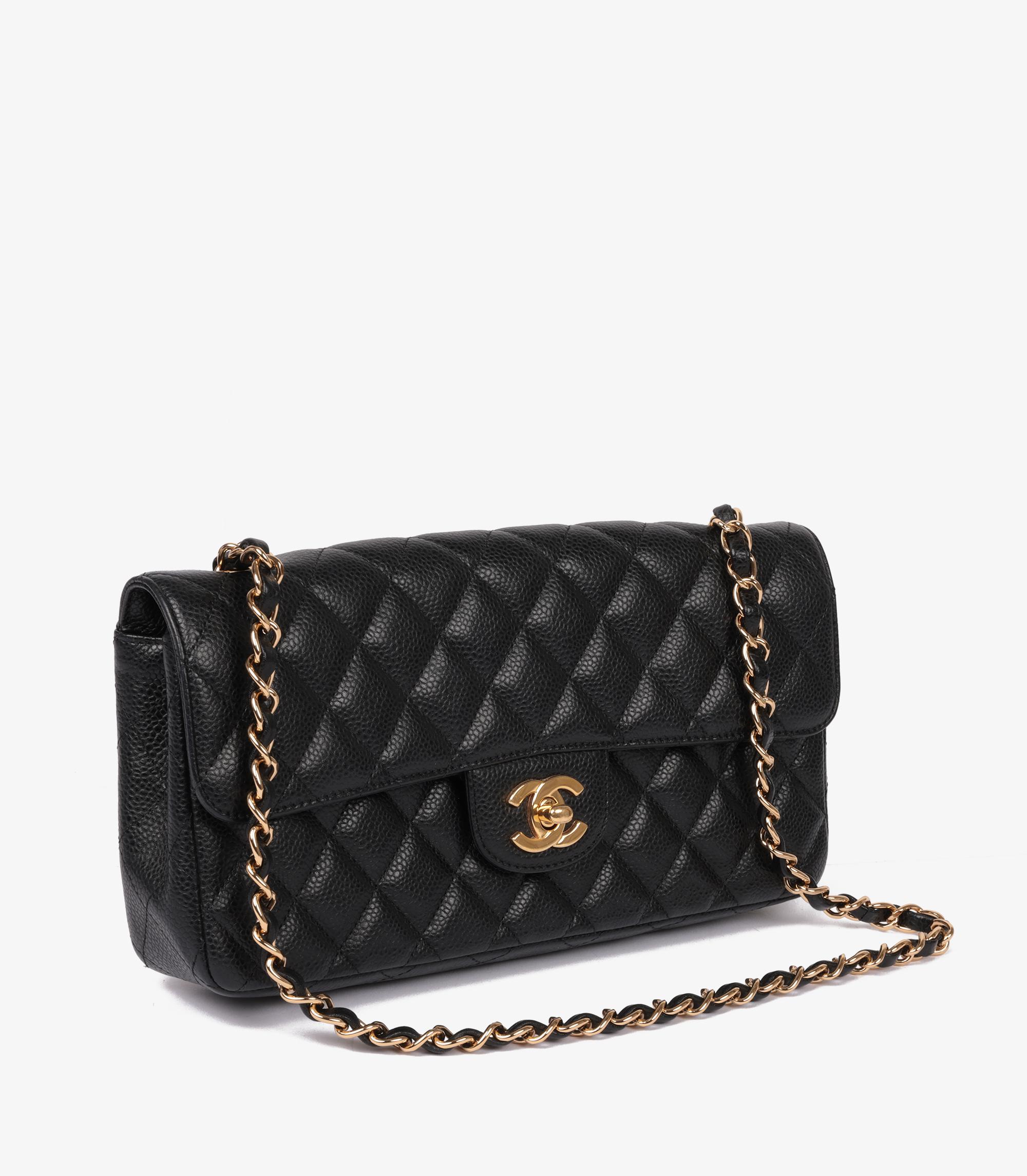 Chanel Black Quilted Caviar Leather East-West Classic Single Flap Bag

Product Details
Xupes Ref: CB1343
Brand: Chanel
Model: East-West Classic Single Flap Bag
Type: Shoulder
Serial Number: 13840180
Age: 2009
Colour: Black 
Hardware: