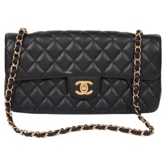 Chanel Borsa Classic Leather con patta singola trapuntata nera e caviale, in pelle East-West