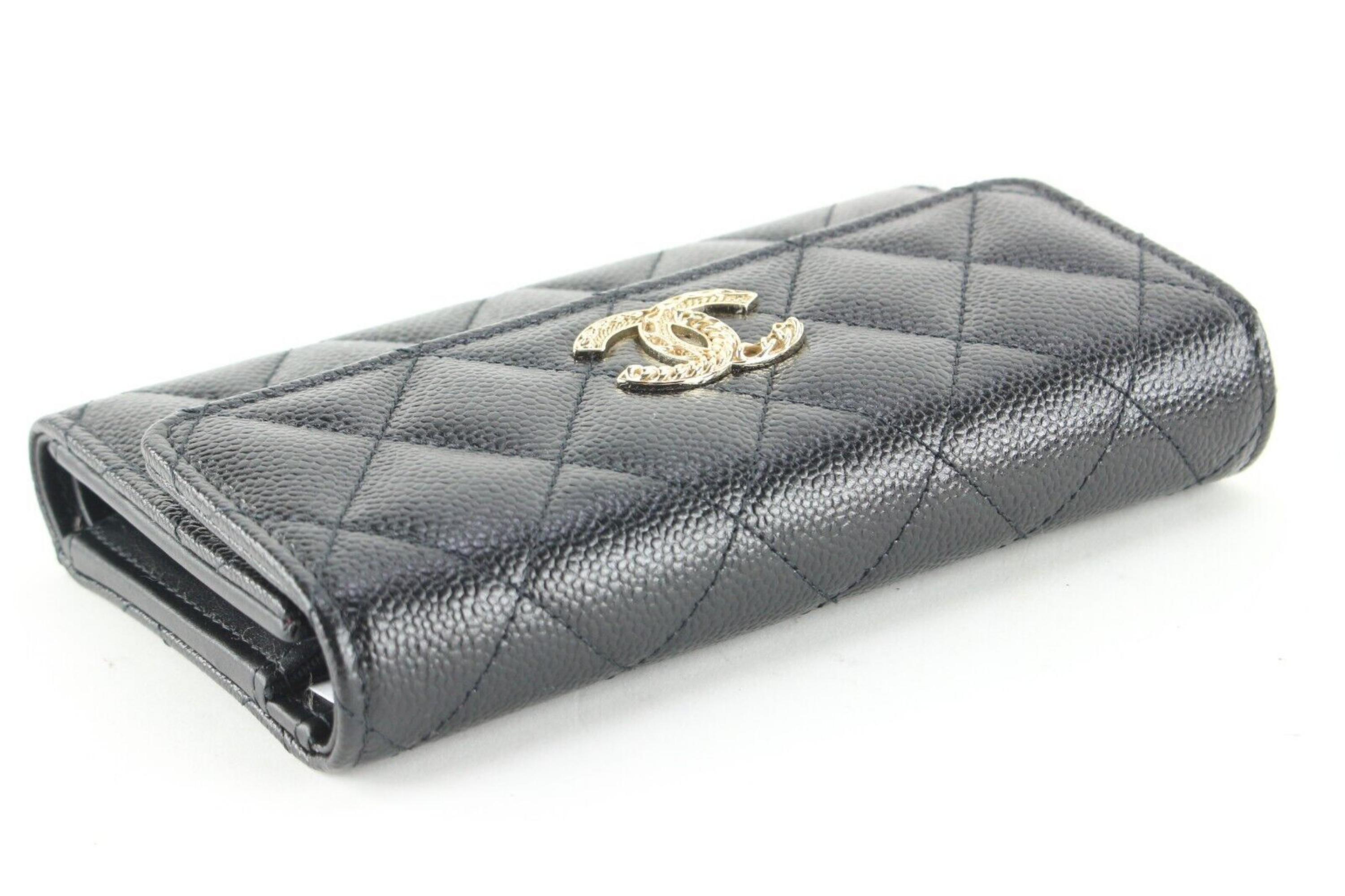 Chanel Black Quilted Caviar Leather Flap Wallet GHW 6CK0215 In New Condition In Dix hills, NY