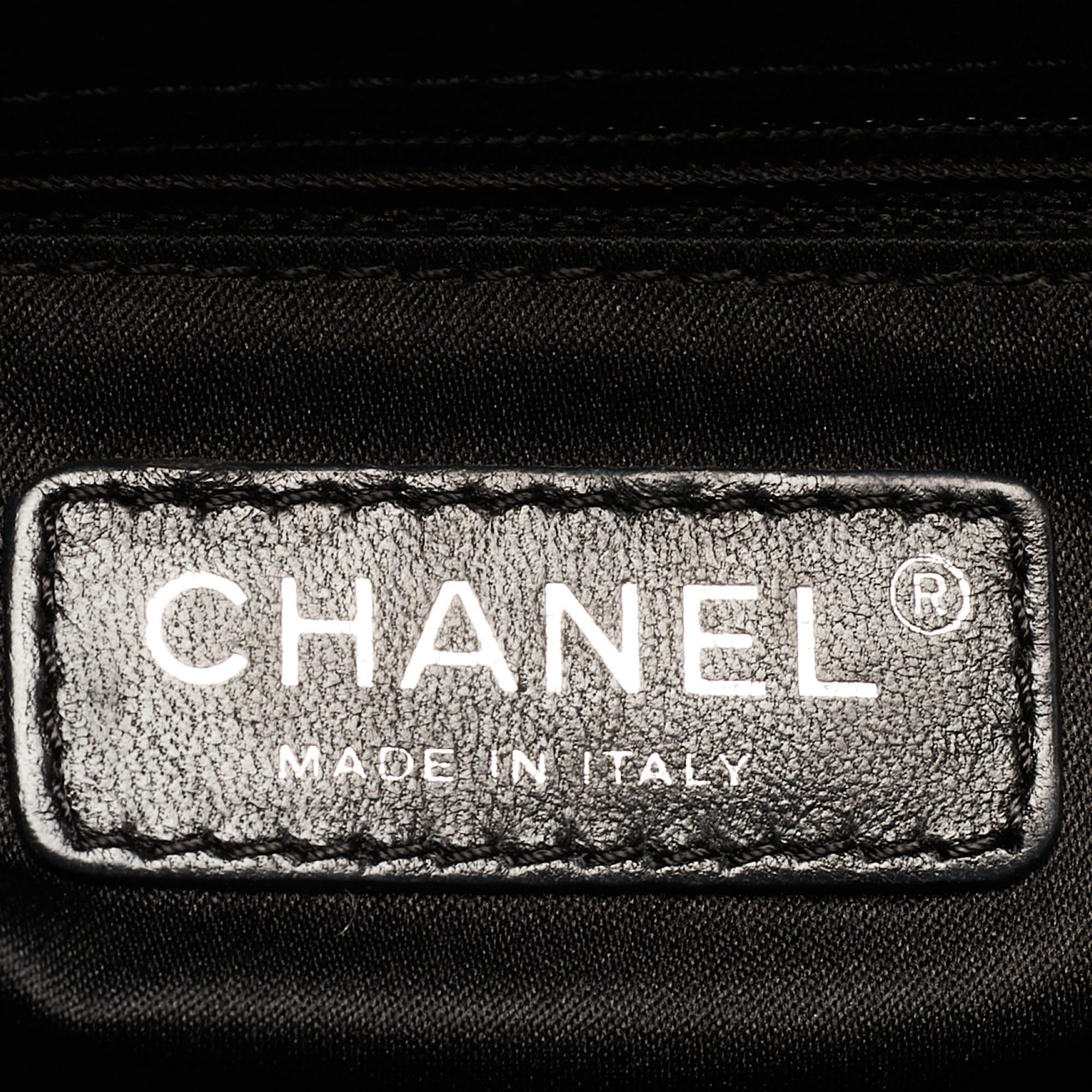 Chanel Black Quilted Caviar Leather Grand Shopper Tote In Good Condition In Dubai, Al Qouz 2