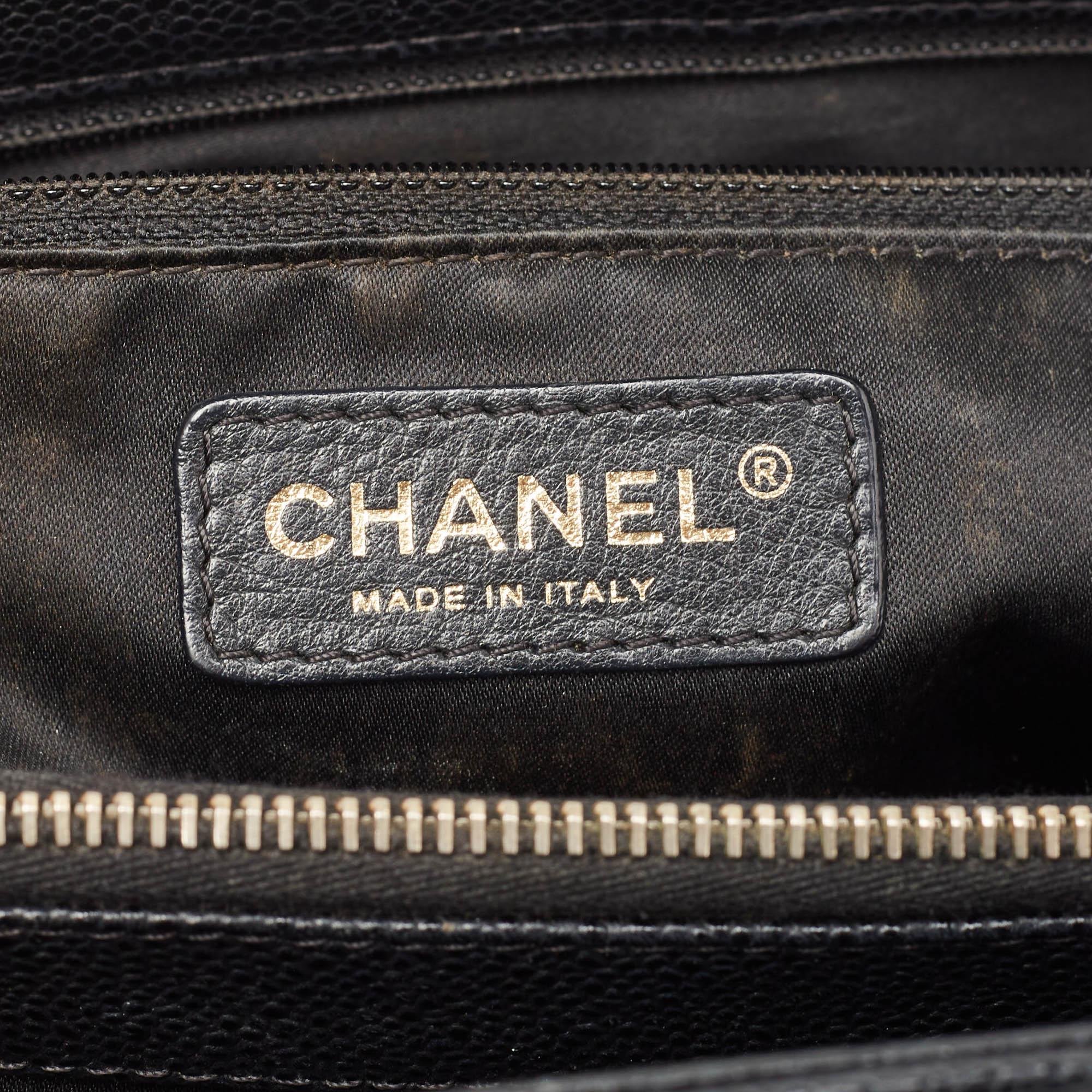 Chanel Schwarze gesteppte Kaviar-Leder GST Shopper Tote 10
