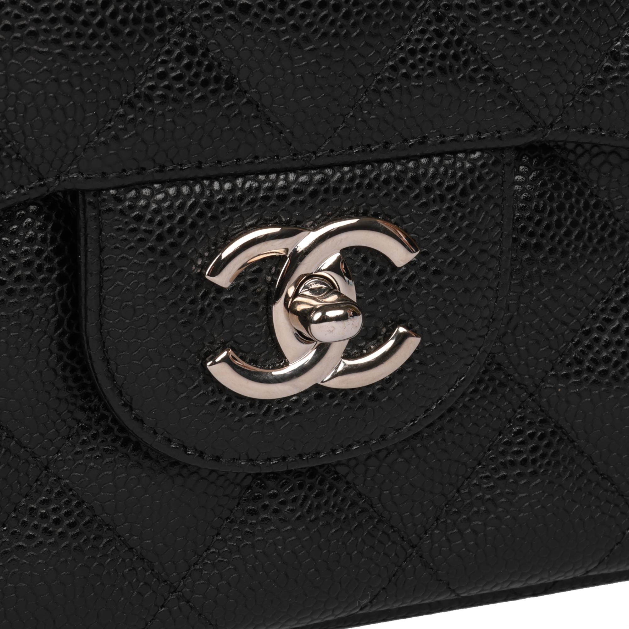 CHANEL Bolso Jumbo Clásico Negro Acolchado Piel Caviar Doble Solapa 3