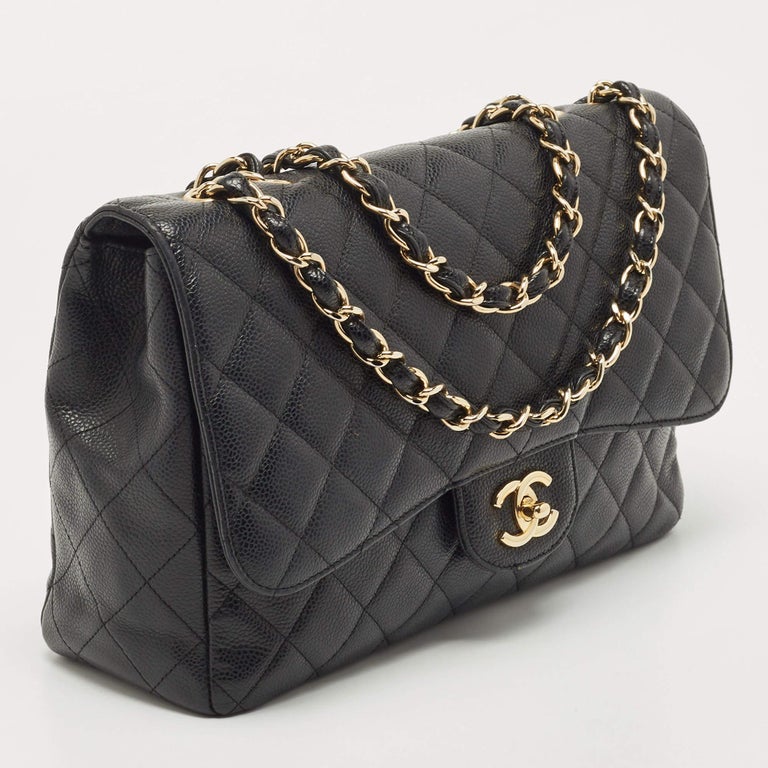 Chanel Black Quilted Caviar Leather Jumbo Classic Single Flap Bag For Sale  at 1stDibs