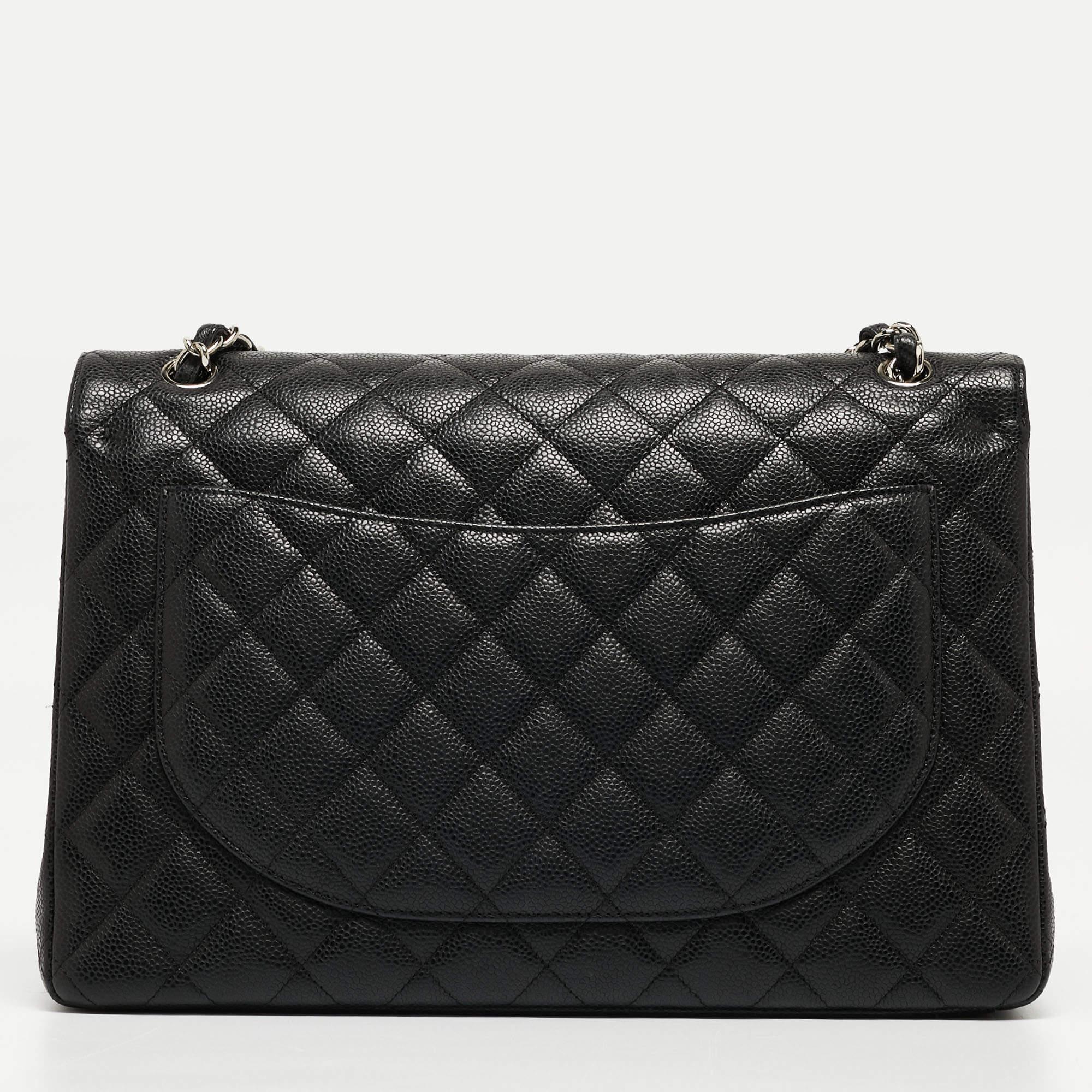 Chanel Black Quilted Caviar Leather Maxi Classic Double Flap Bag For Sale 13