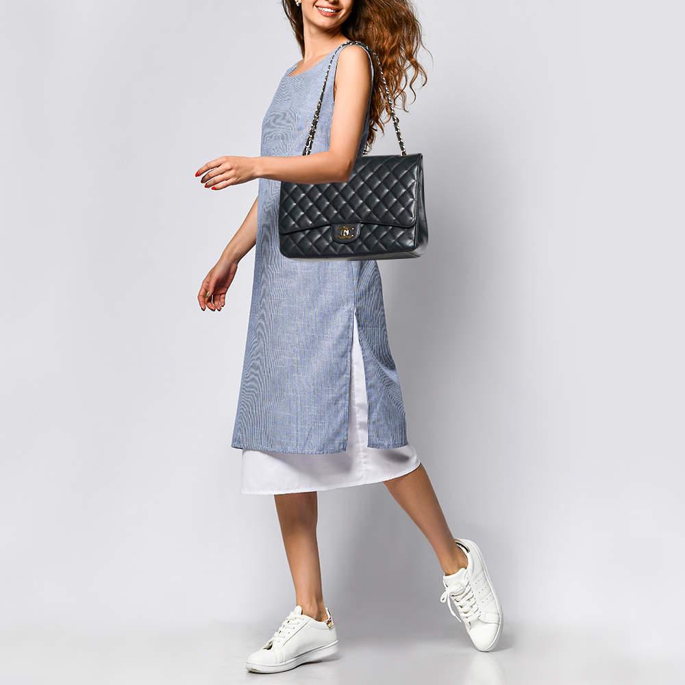 Designer bags are ideal companions for ample occasions Here we have a fashion meets functionality piece crafted with precision. It has been equipped with a well sized interior that can easily fit all your essentials.