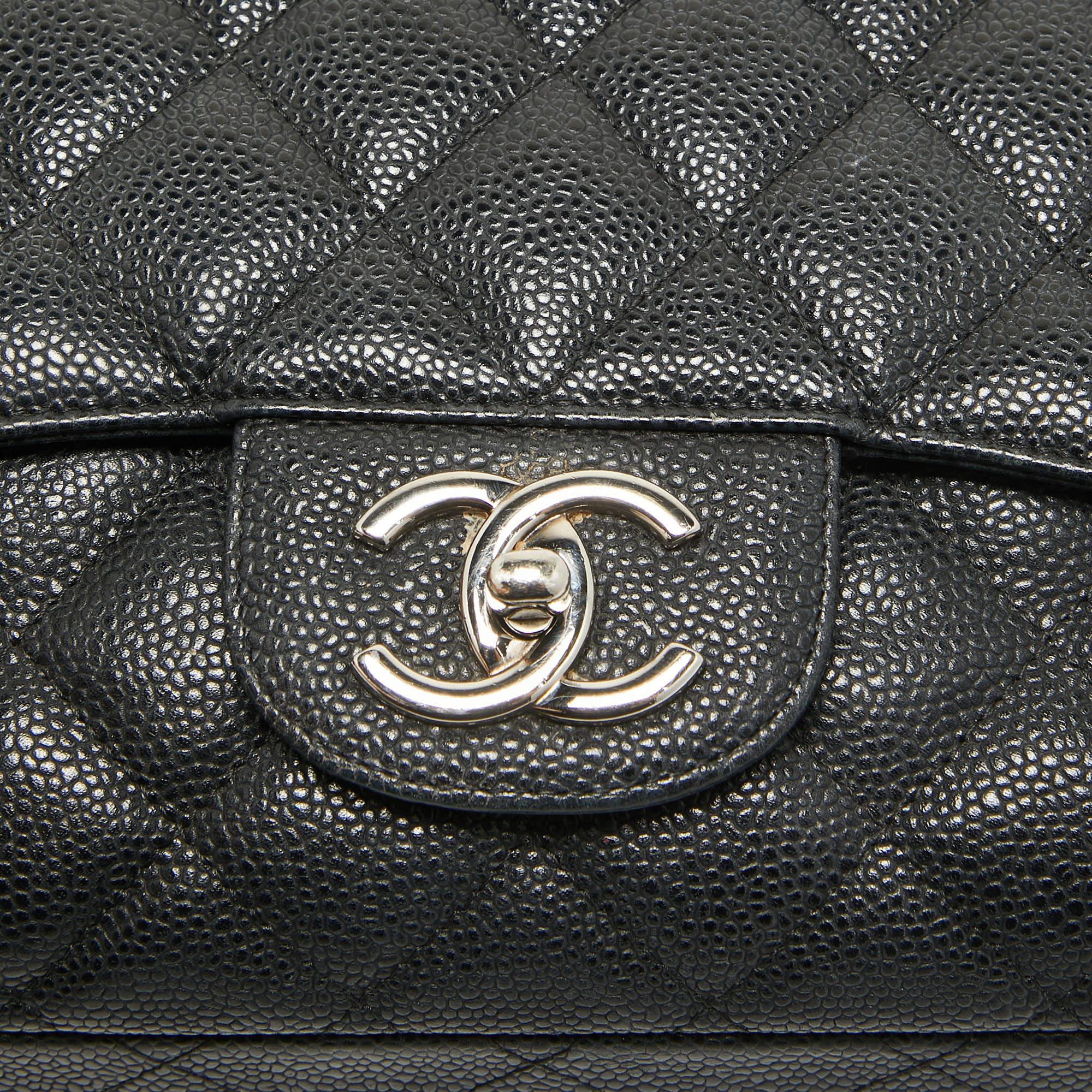 Chanel Black Quilted Caviar Leather Maxi Classic Double Flap Bag For Sale 1