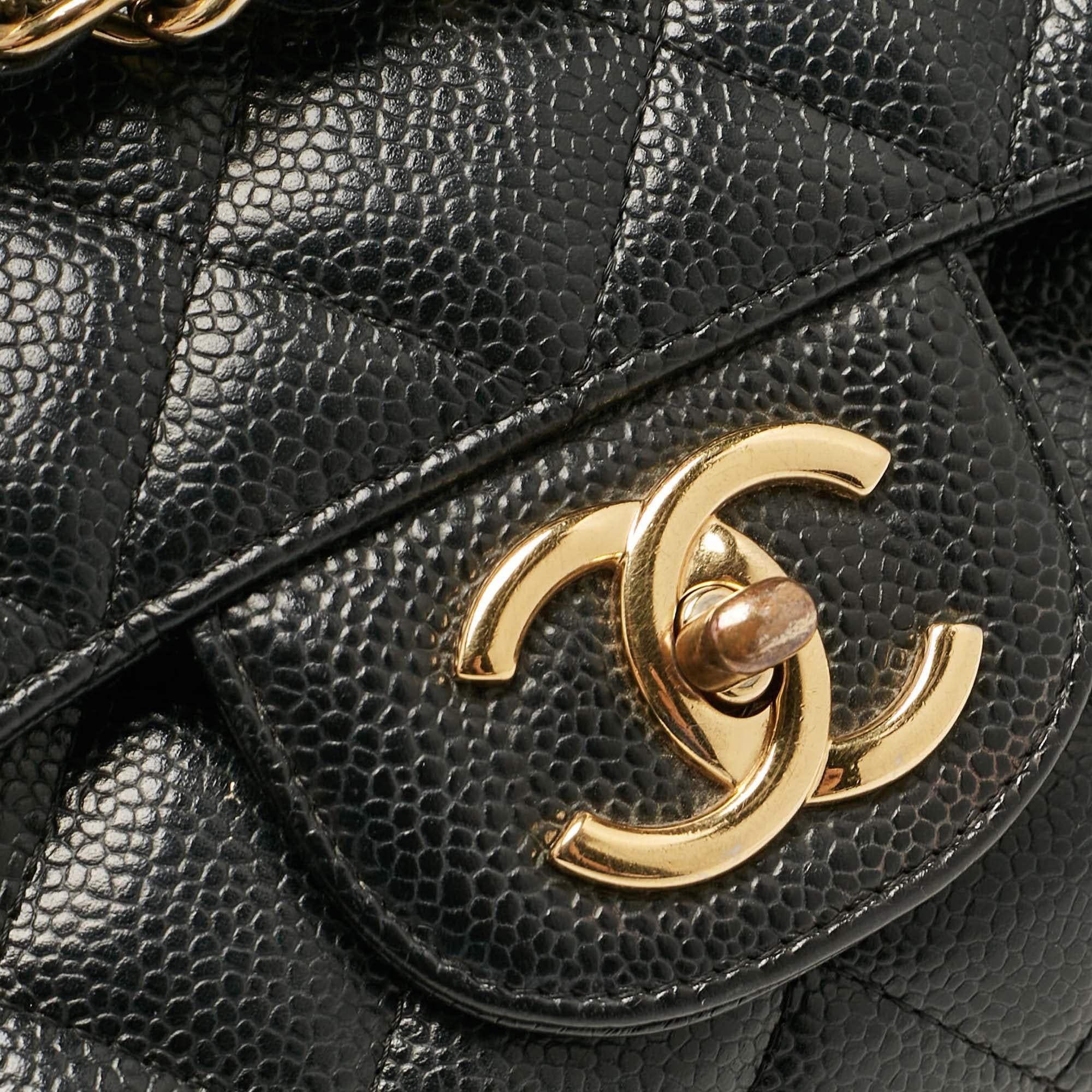 Chanel Black Quilted Caviar Leather Maxi Classic Double Flap Bag For Sale 2