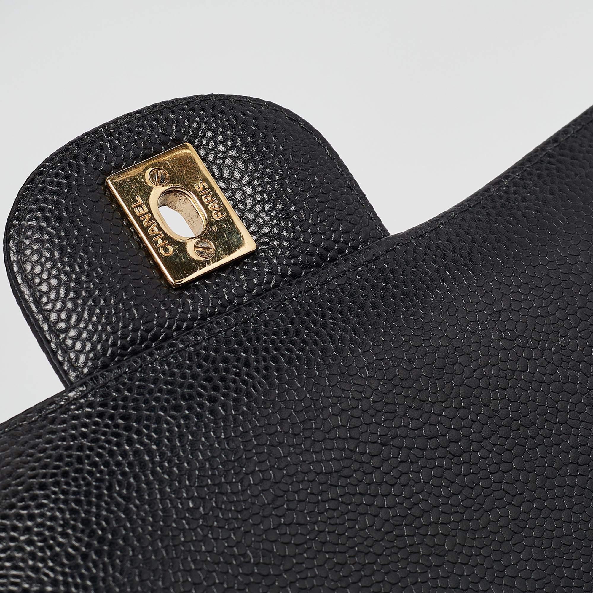 Chanel Black Quilted Caviar Leather Maxi Classic Double Flap Bag 4