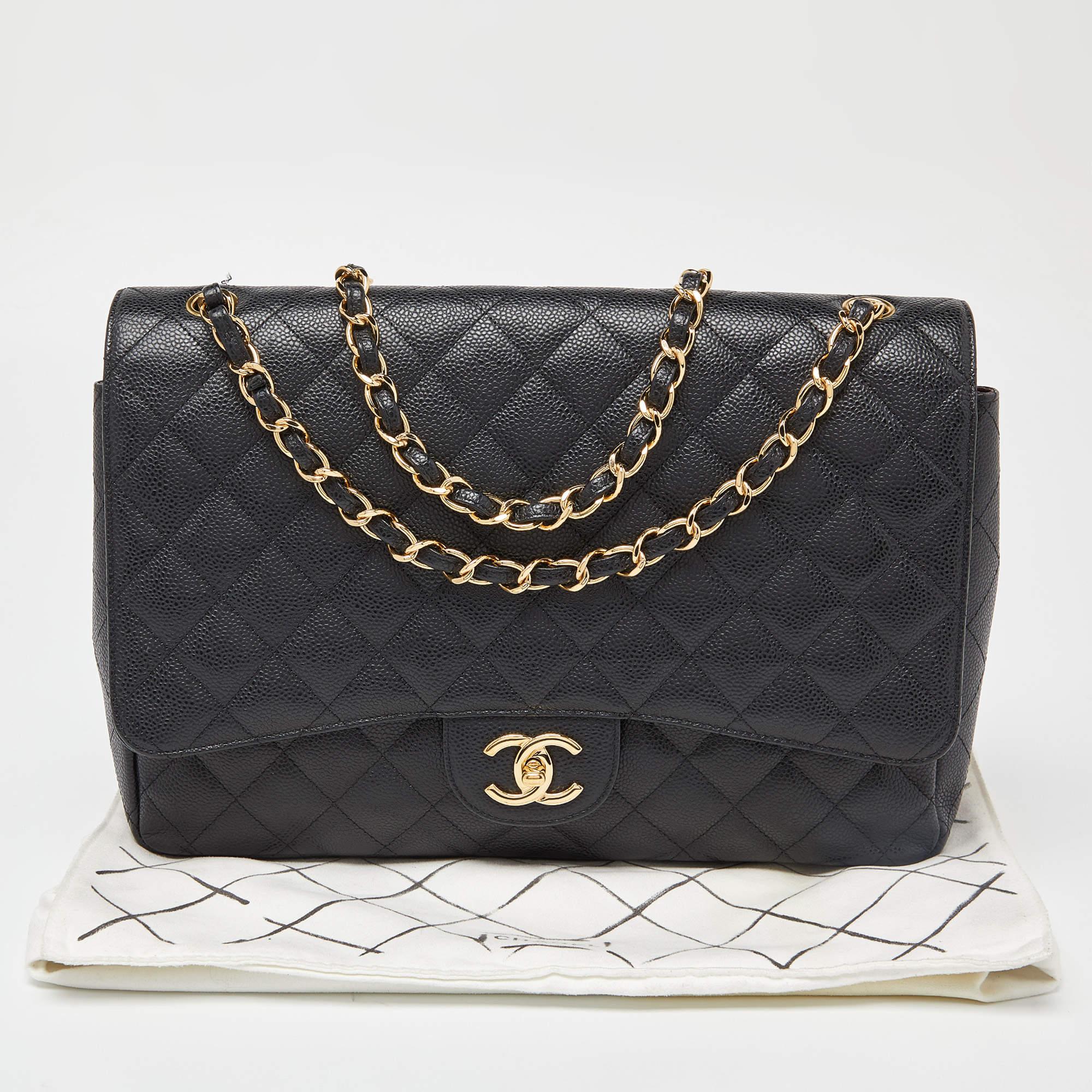 Chanel Black Quilted Caviar Leather Maxi Classic Double Flap Bag For Sale 4