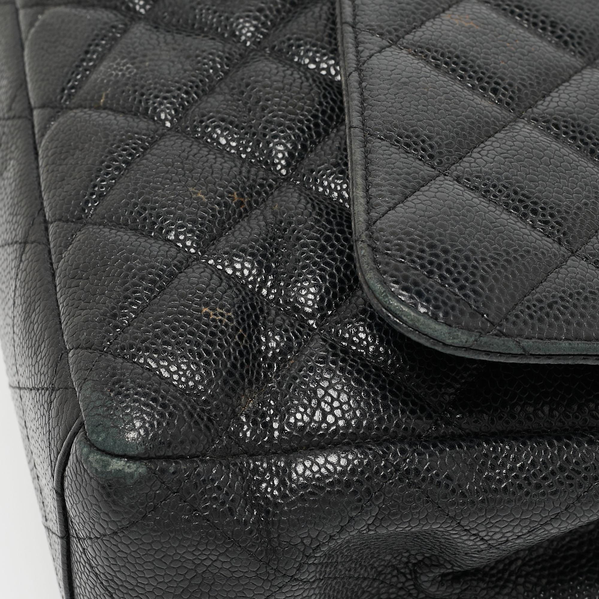 Chanel Black Quilted Caviar Leather Maxi Classic Single Flap Bag For Sale 7