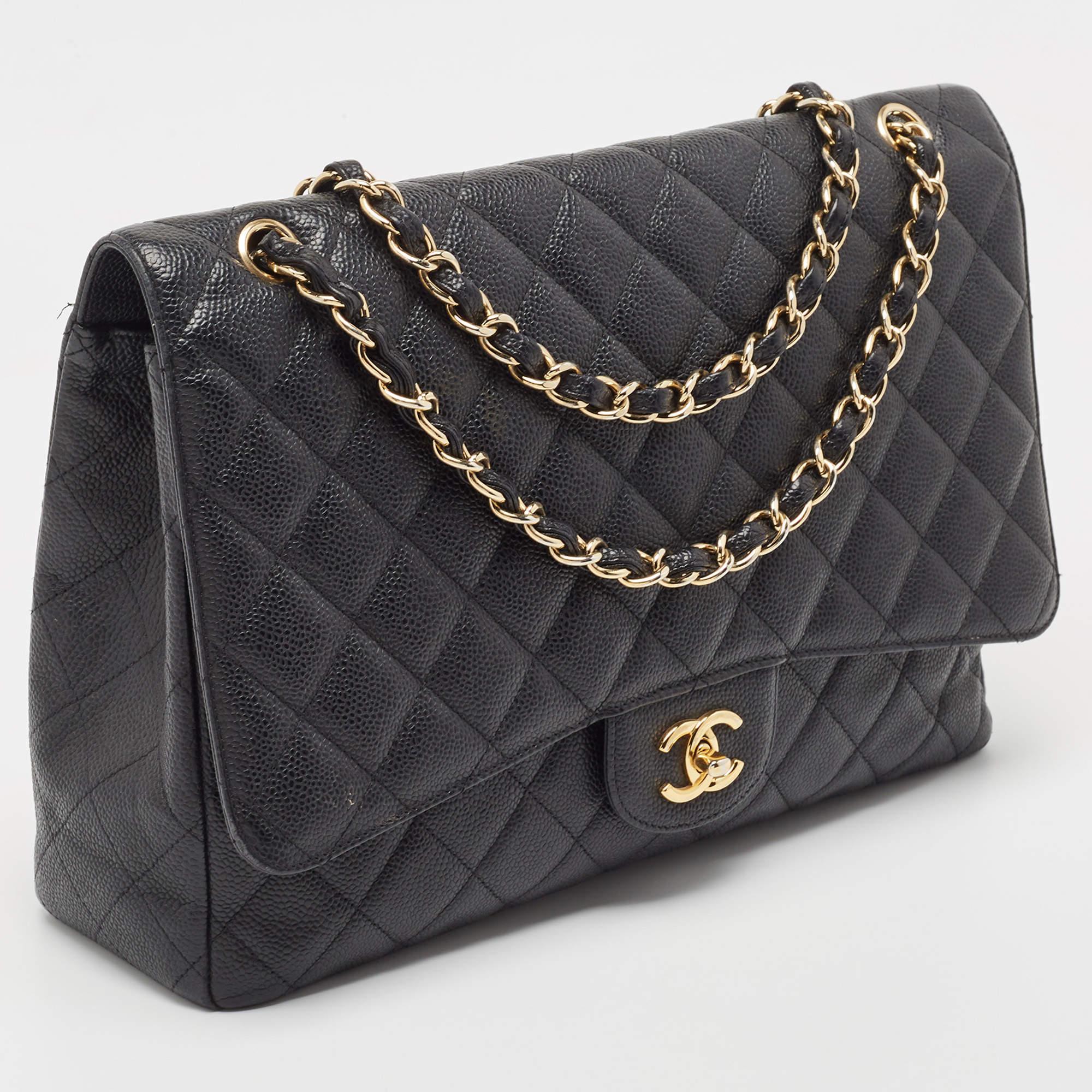 Chanel Black Quilted Caviar Leather Maxi Classic Single Flap Bag For Sale 10