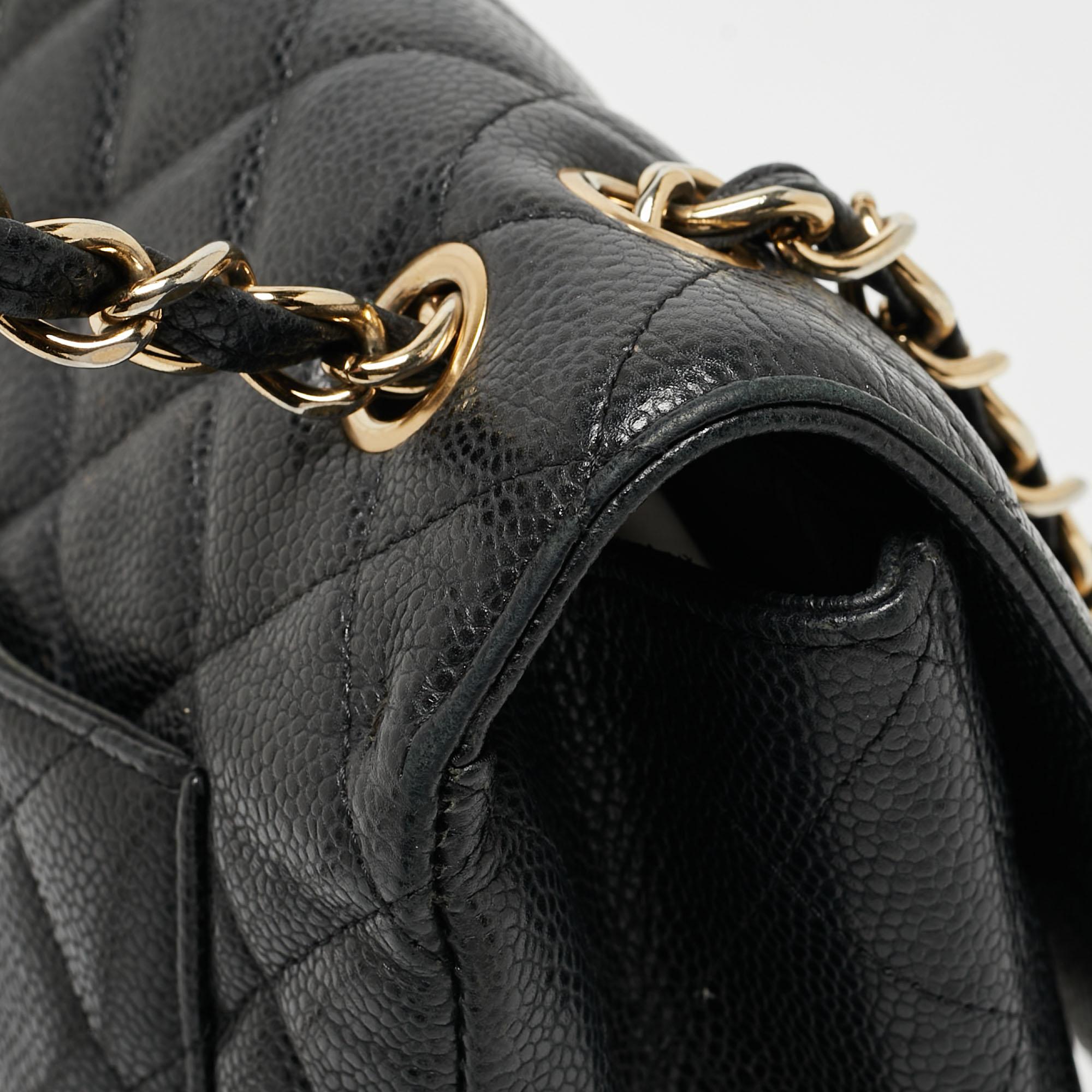 Chanel Black Quilted Caviar Leather Maxi Classic Single Flap Bag For Sale 11