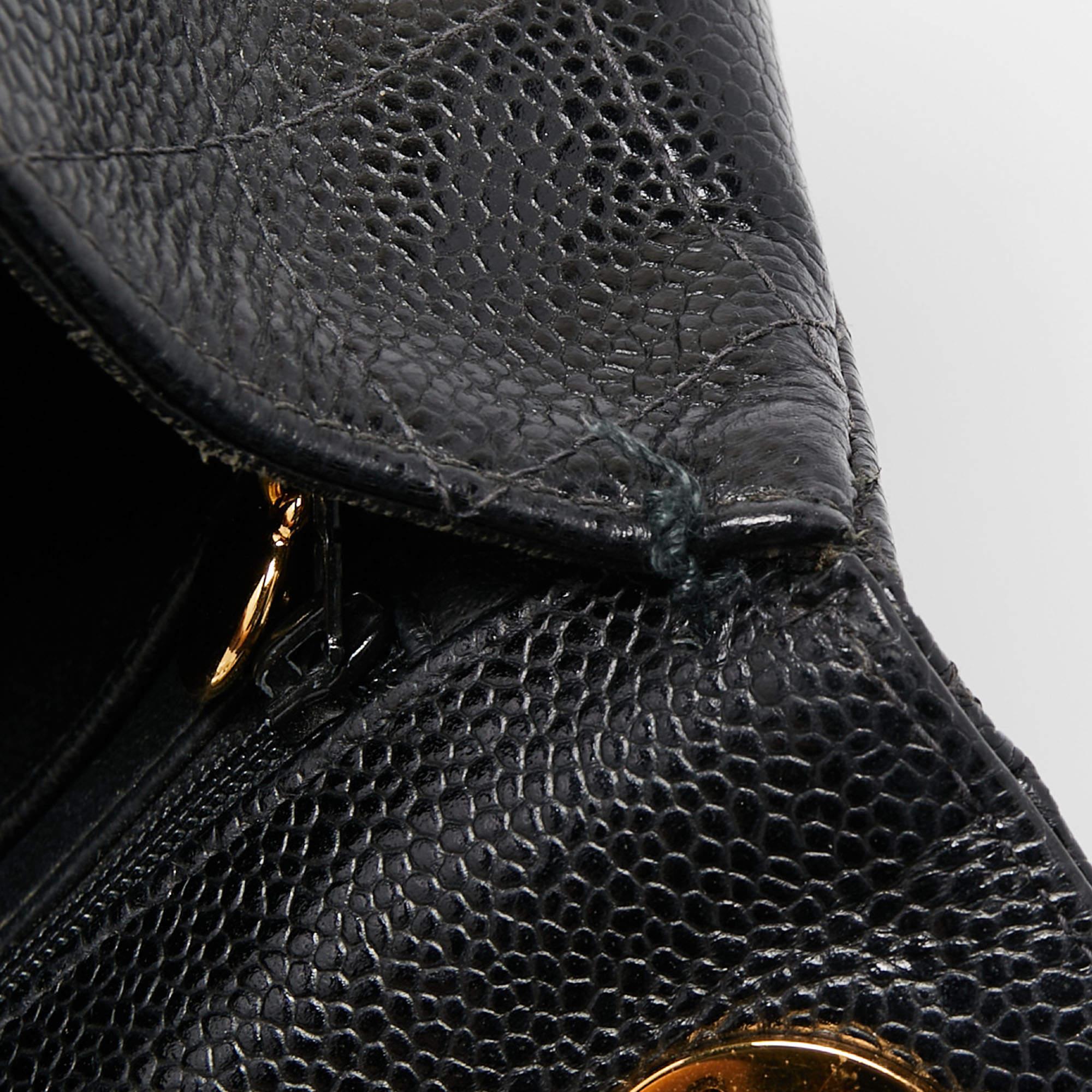 Chanel Black Quilted Caviar Leather Maxi Single Flap Bag In Fair Condition In Dubai, Al Qouz 2
