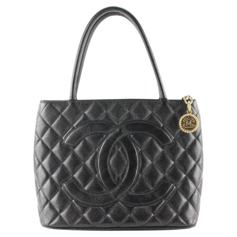 Chanel Black Quilted Caviar Leather Medallion Zip Tote 1C1031 For