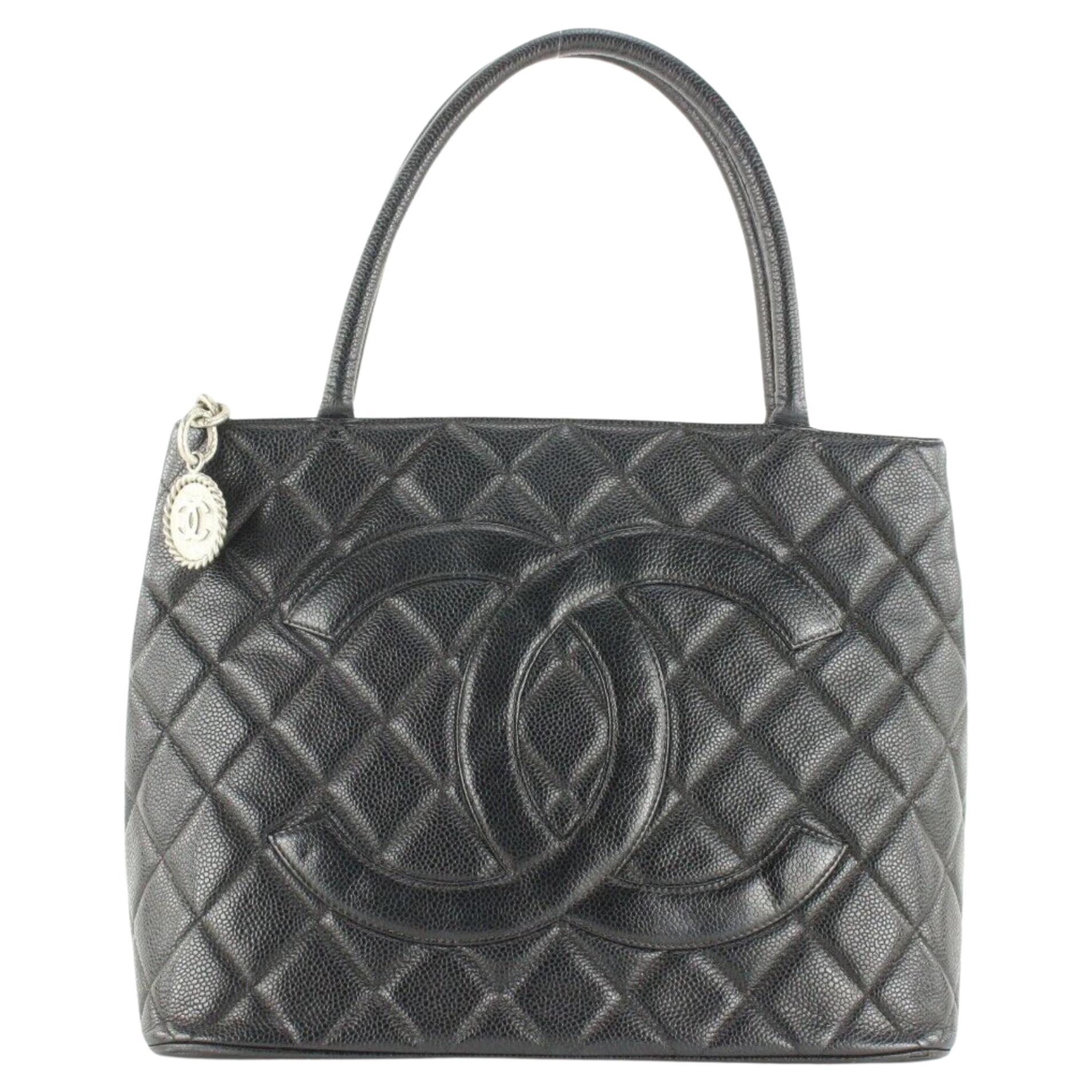 Chanel Black Quilted Caviar Leather Medallion Zip Tote SHW 1CC1101 For Sale