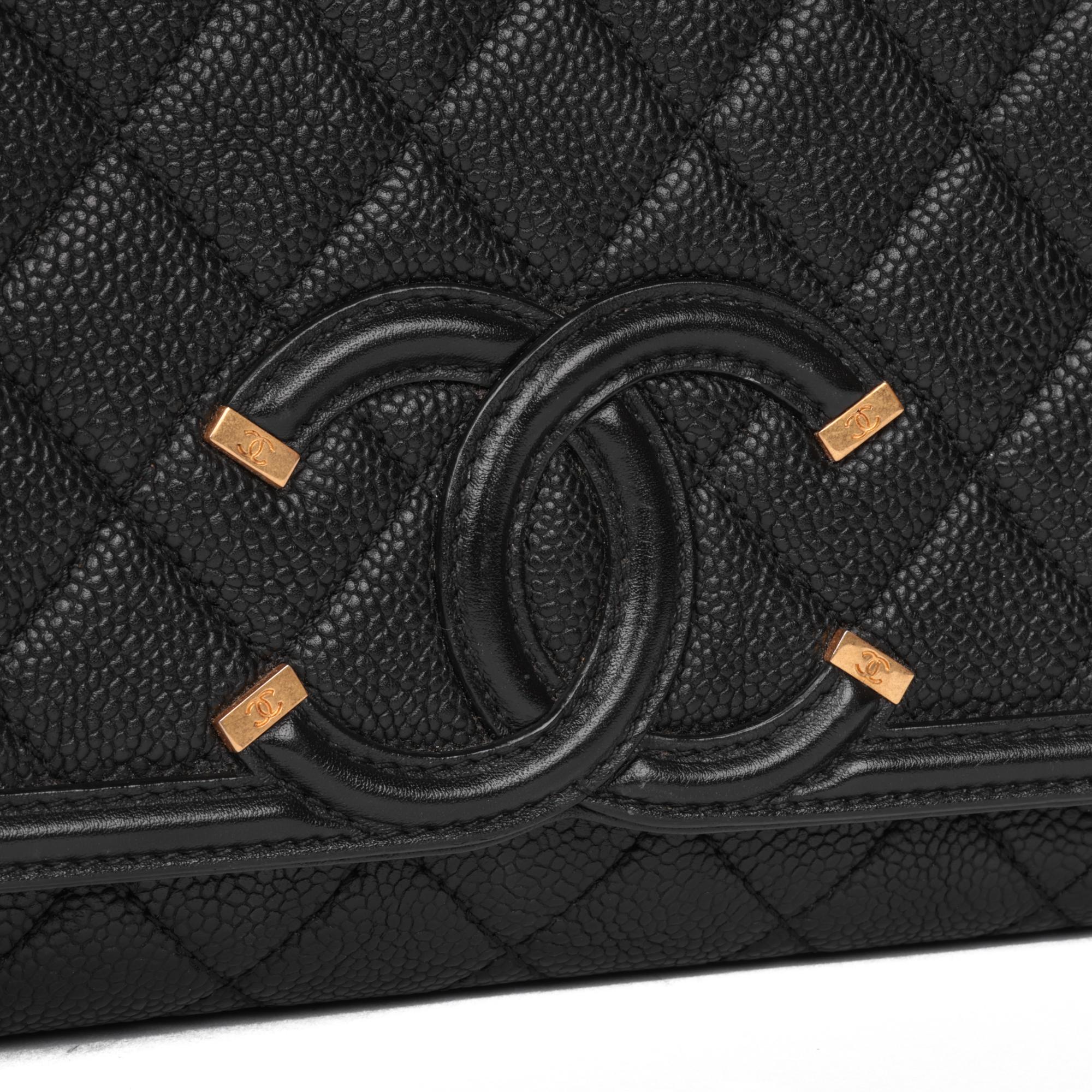 Women's CHANEL Black Quilted Caviar Leather Medium Filigree Flap Bag For Sale