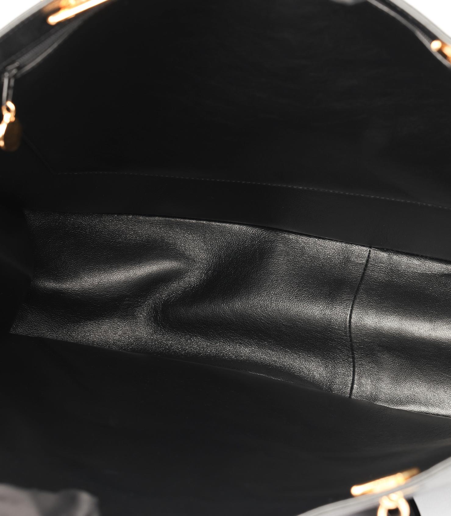 Chanel Schwarzes gestepptes Kaviarleder Vintage Maxi Timeless Shoulder Tote im Angebot 5