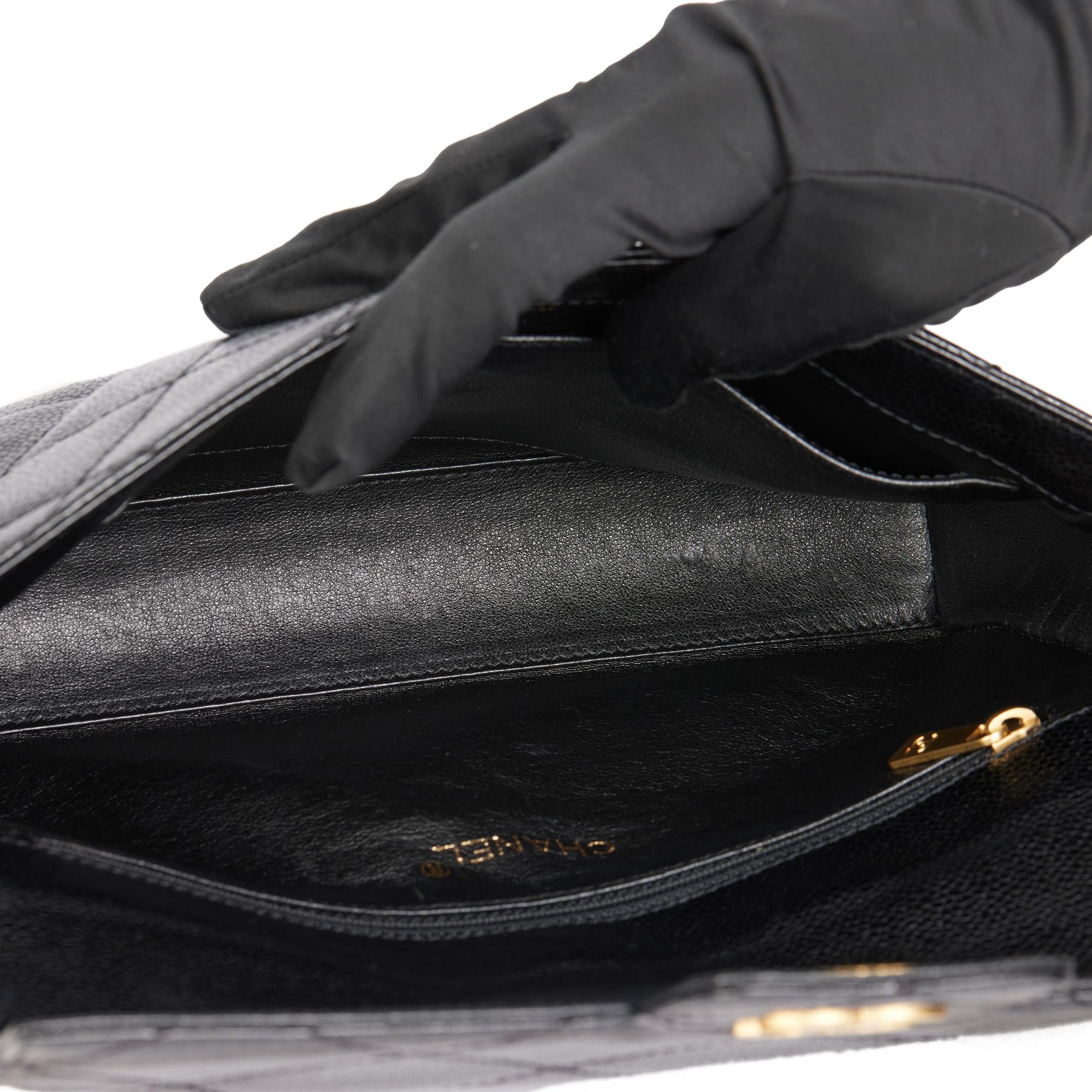 CHANEL Black Quilted Caviar Leather Vintage Medium Classic Single Flap Bag For Sale 7