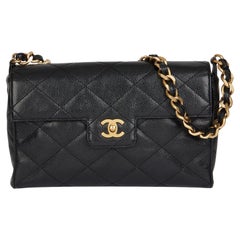 CHANEL Black Quilted Caviar Leather Vintage Medium Classic Single Flap Bag