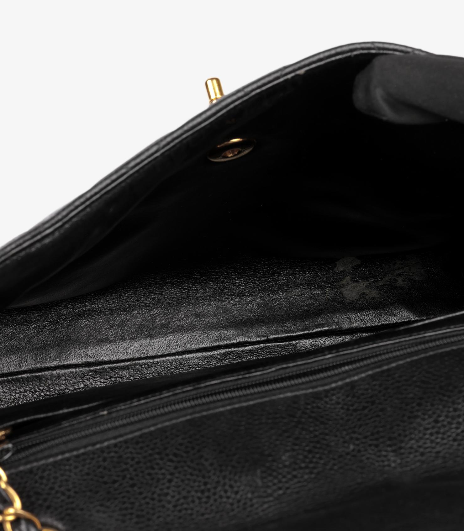 Chanel Black Quilted Caviar Vintage Small Classic Leather Single Flap Bag en vente 6