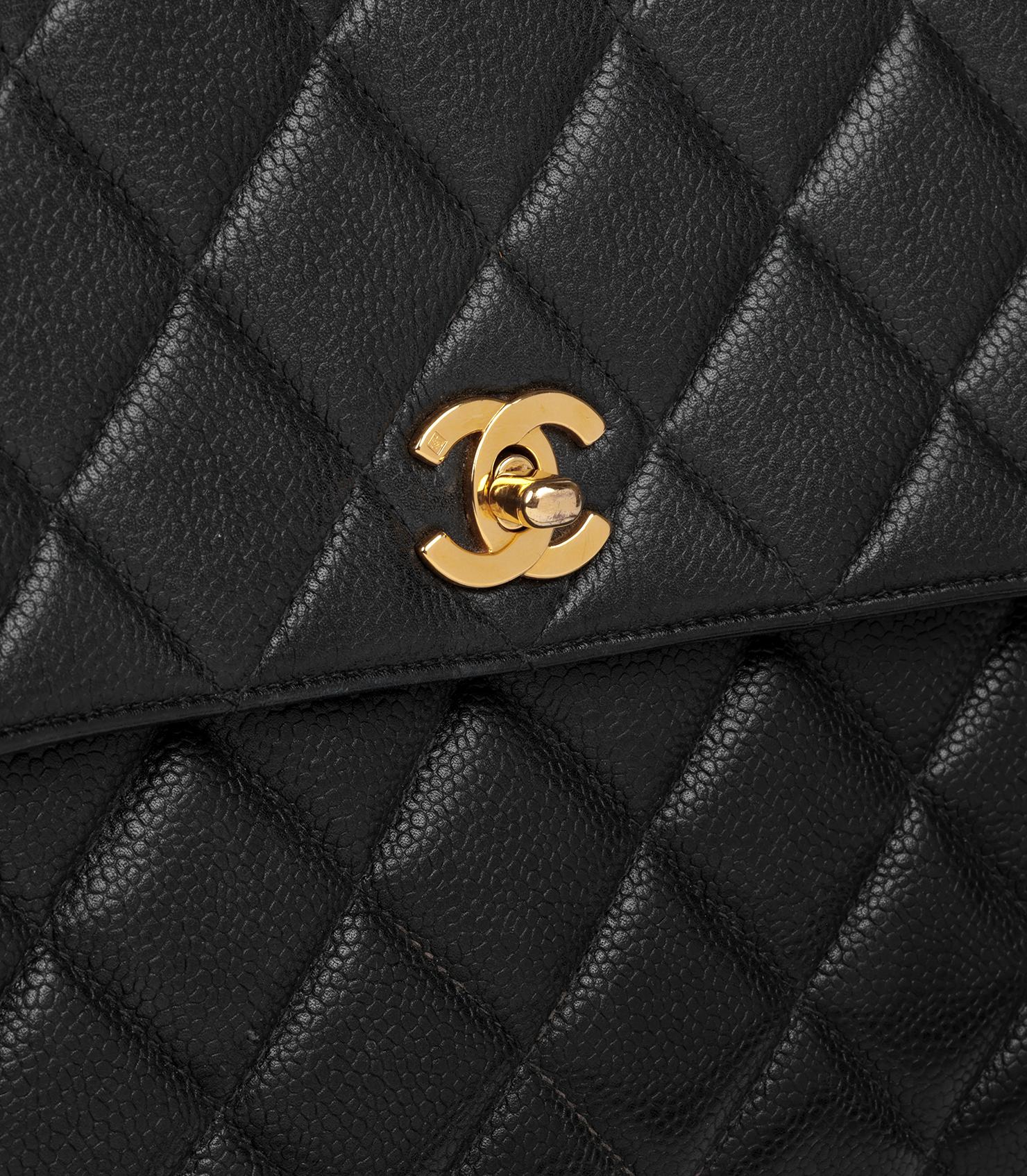 Women's Chanel Black Quilted Caviar Leather Vintage Small Classic Single Flap Bag For Sale