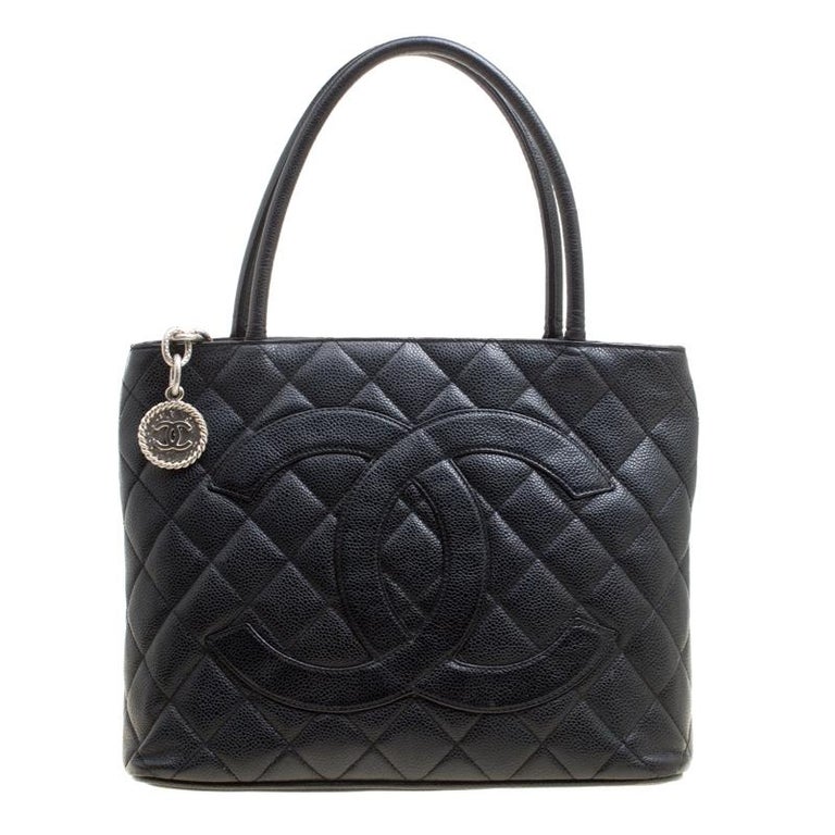 Chanel Black Quilted Caviar Medallion Tote For Sale at 1stDibs