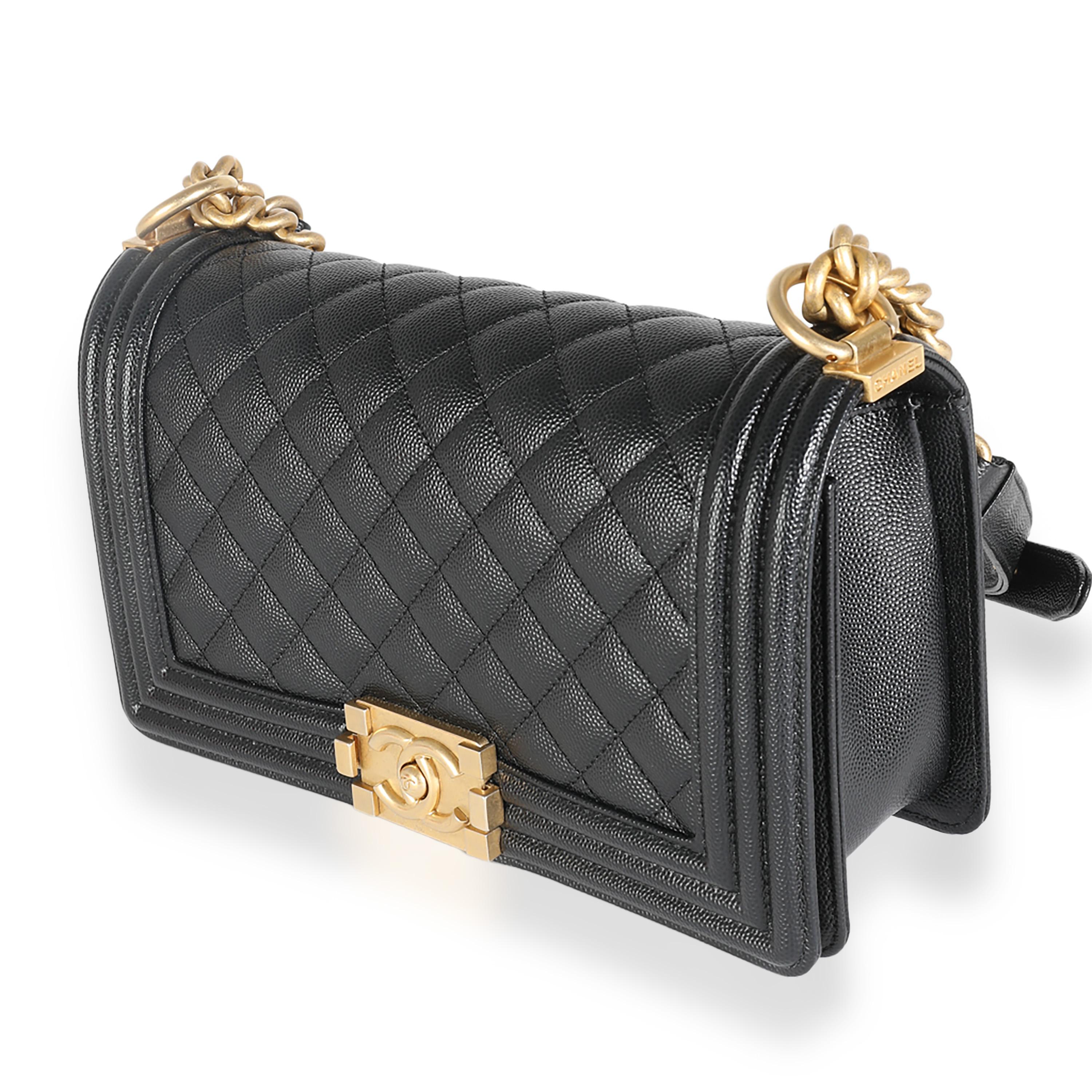 Femenino o masculino Bolso Chanel Negro Caviar Acolchado Mediano Boy