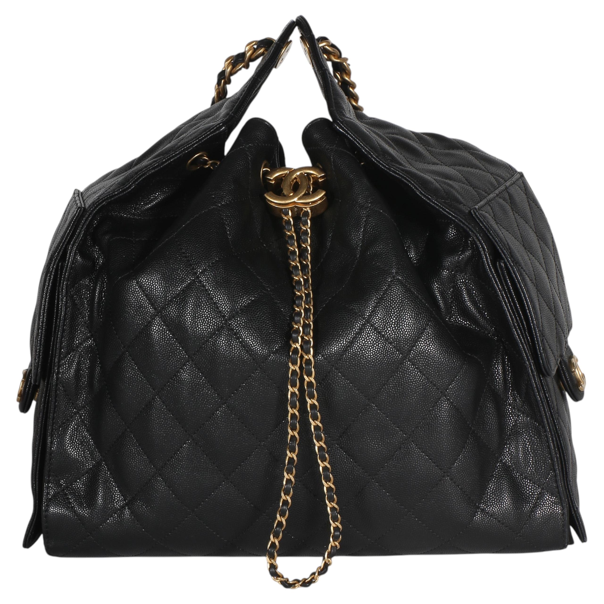 Chanel Schwarz Gesteppt Kaviar Medium Chanel 25 Hobo