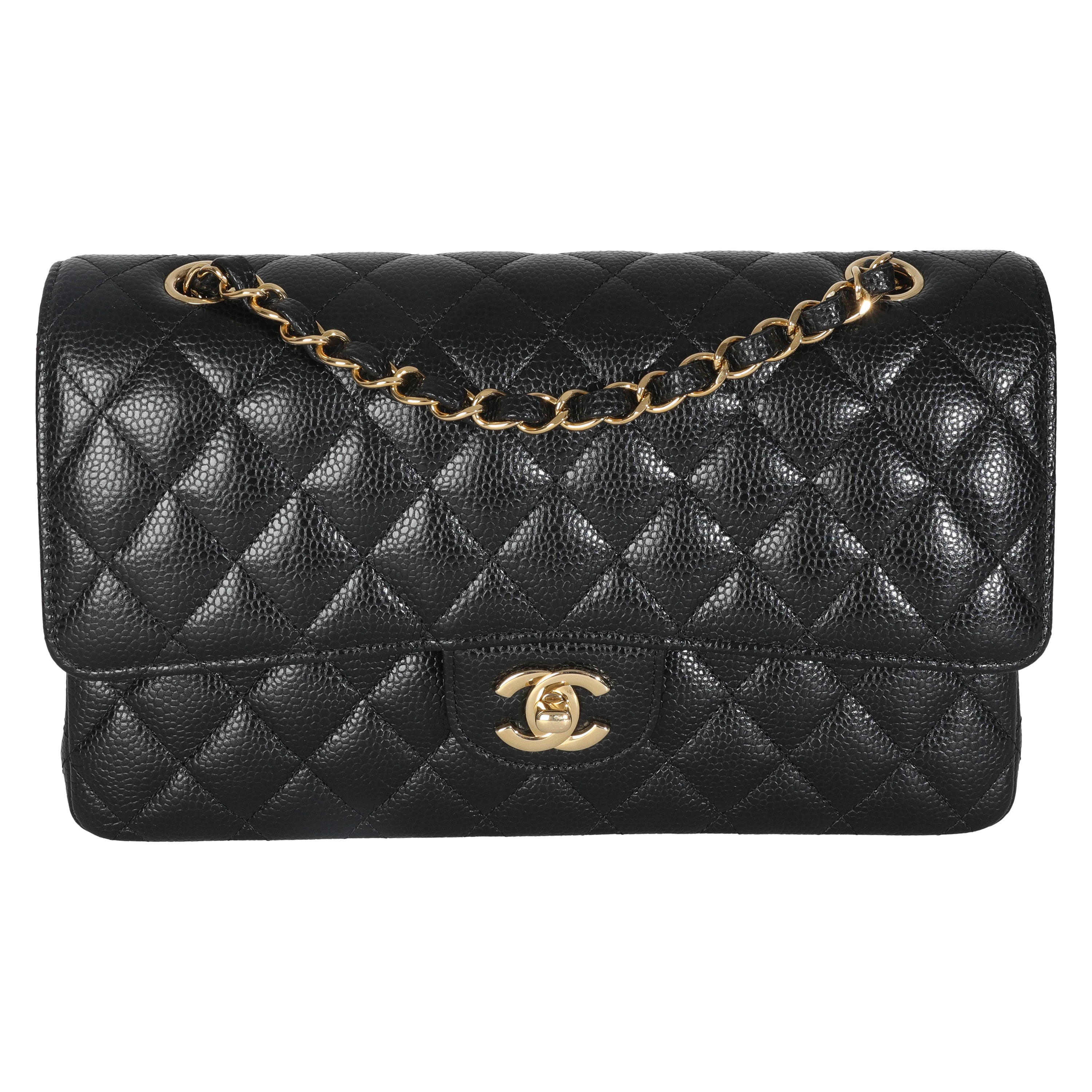 Chanel - Sac à double rabat classique moyen matelassé Caviar noir en vente
