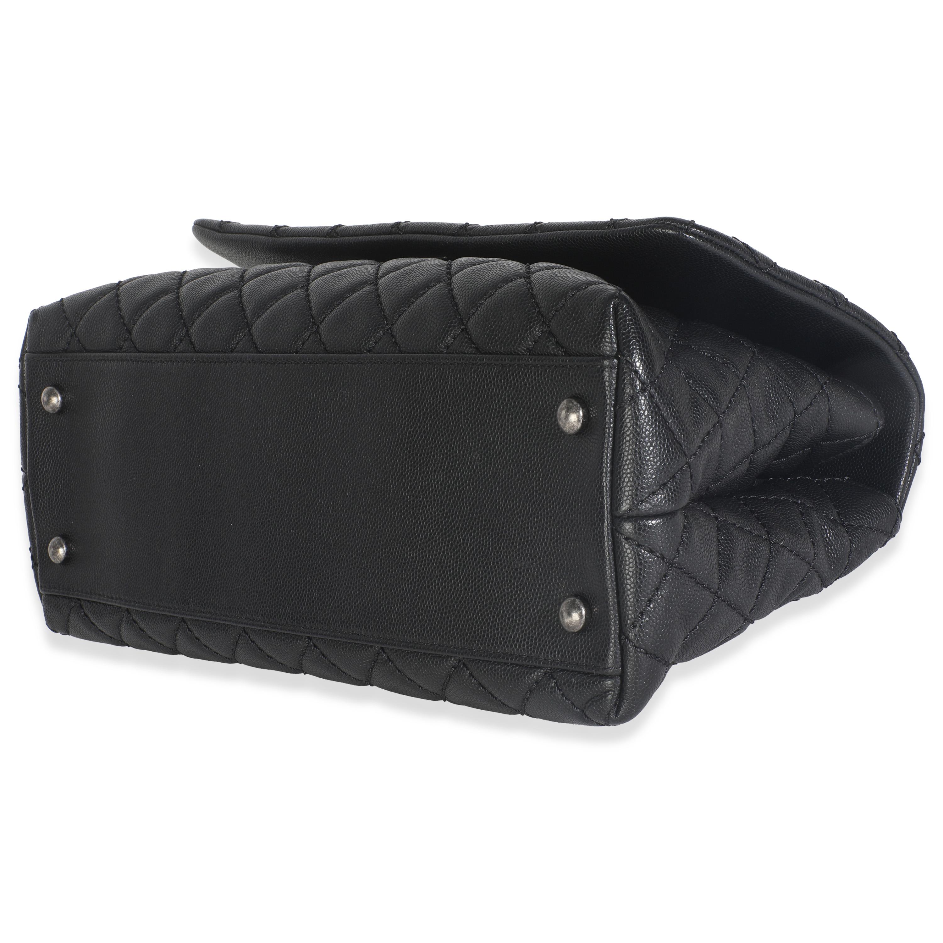 Donna Borsa Coco Chanel nera trapuntata in caviale medio con manico superiore in vendita