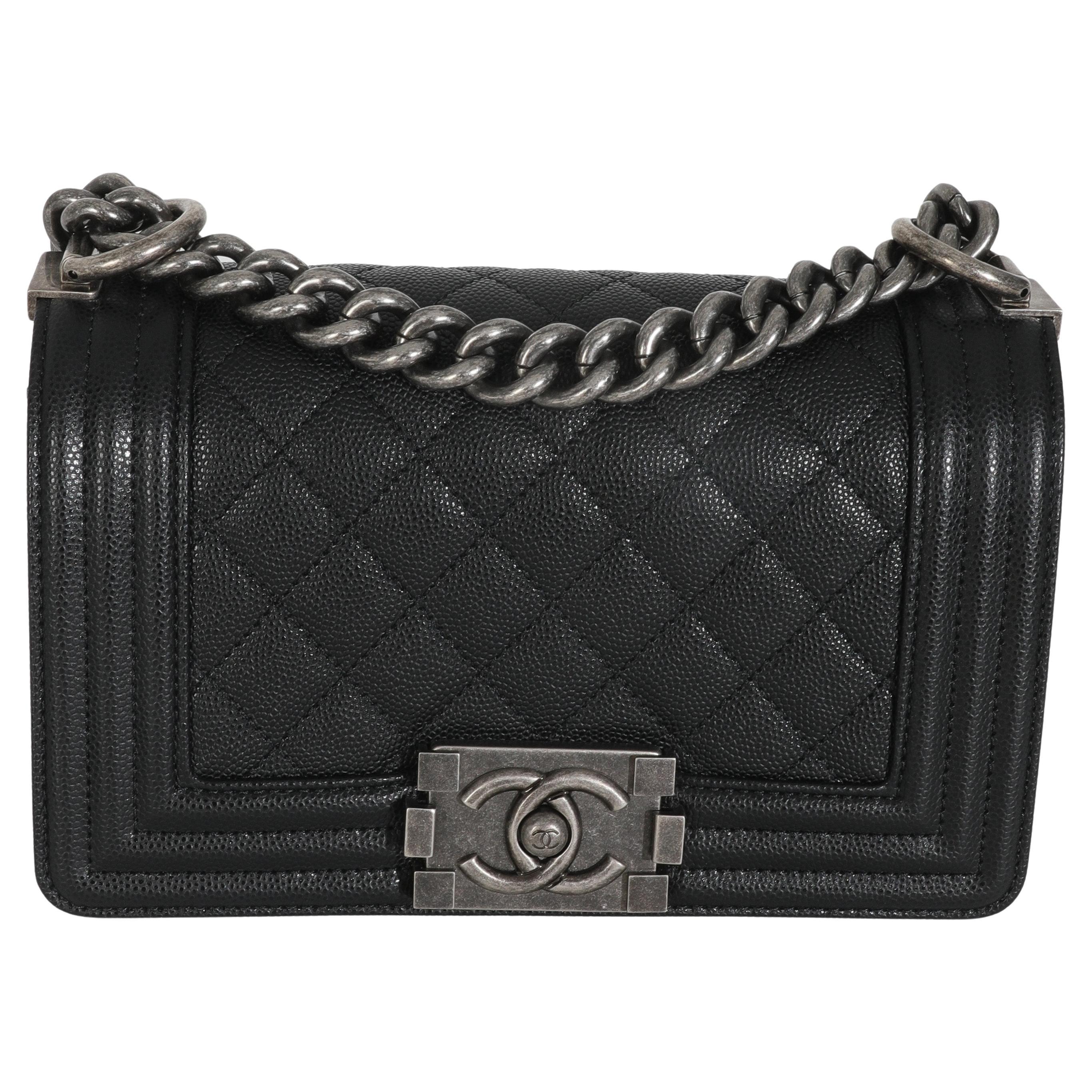 Borsa Chanel nera trapuntata Caviar Small Boy