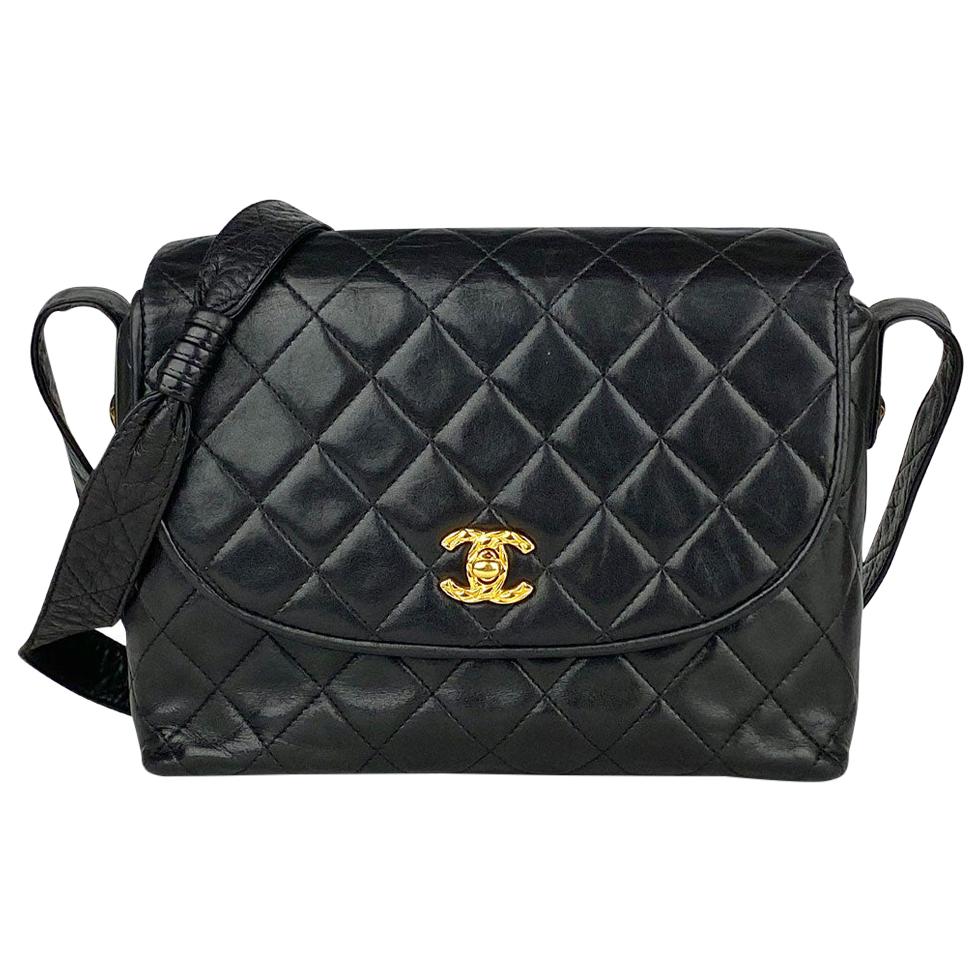 Chanel Black Quilted CC Flap Bag For Sale