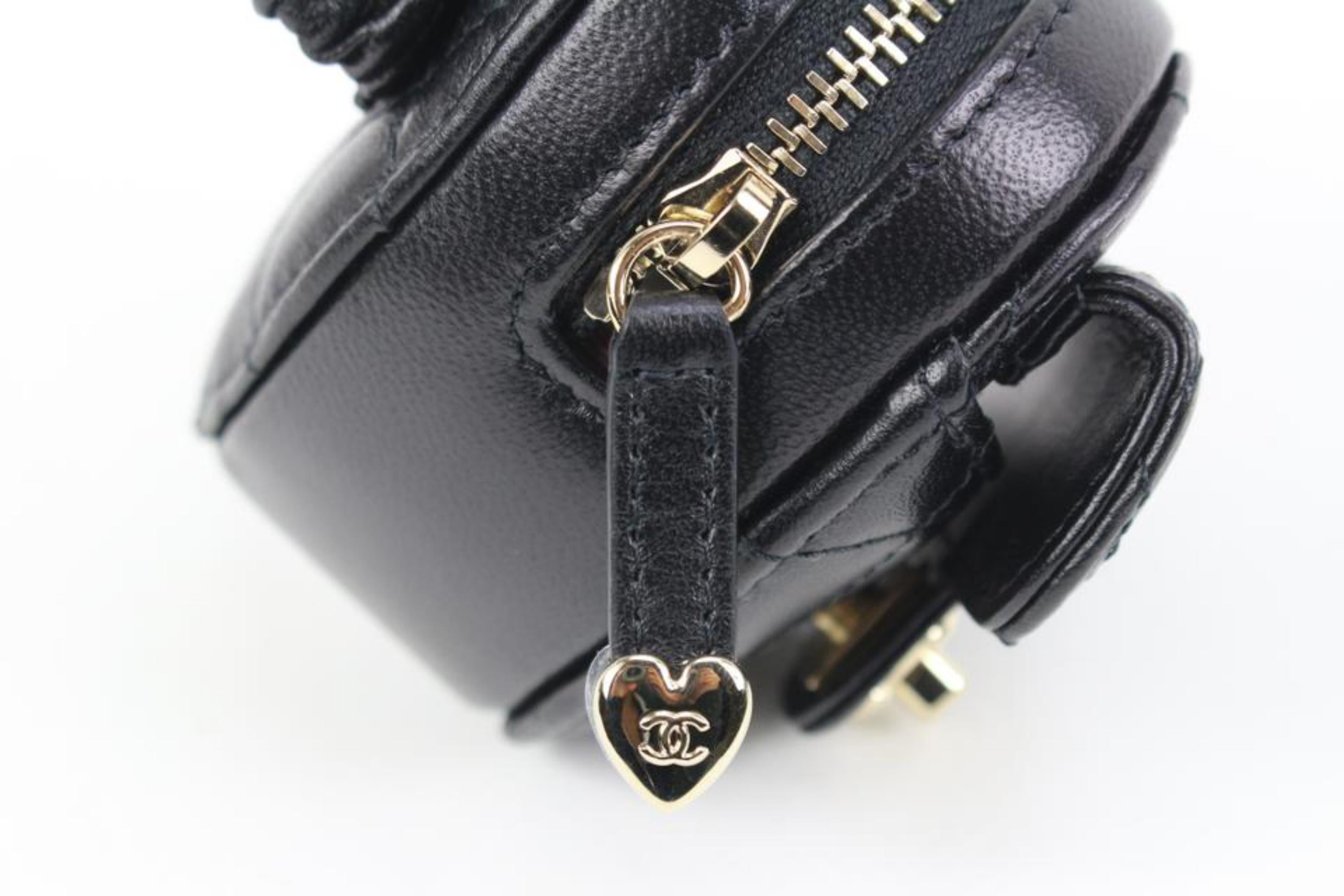 Chanel Black Quilted CC in Love Zipped Coin Heart  Purse Arm Pouch 72ck317s 1