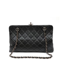Chanel Black Quilted CC Kisslock Bag Lambskin Leather w SH