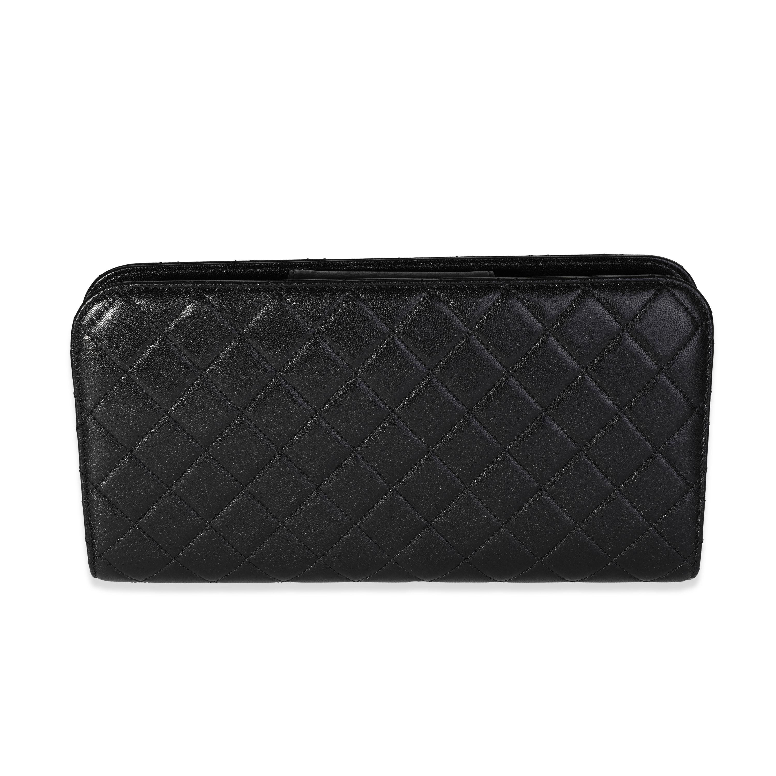Listing Title: Chanel Black Quilted Chèvre Coco Midnight Clutch
SKU: 118565
Condition: Pre-owned (3000)
Handbag Condition: Never Worn
Brand: Chanel
Origin Country: Italy
Handbag Silhouette: Clutch
Occasions: Evening;Fall/Winter;Seasonal
Size