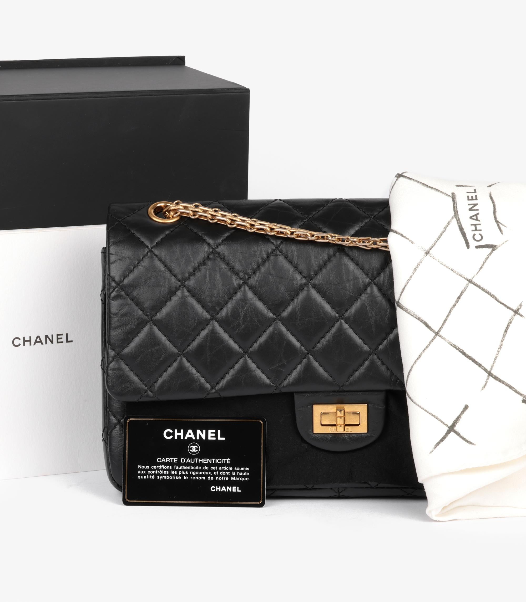 Chanel Black Quilted Crinkled Calfskin Leather 226 2.55 Reissue Double Flap Bag For Sale 9